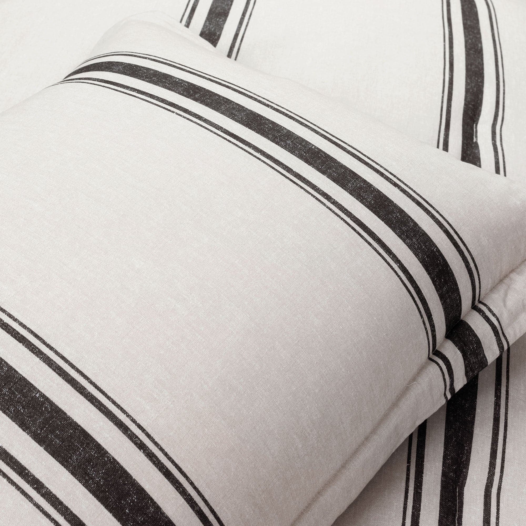 Farmhouse Stripe Reversible Comforter Set - Queen Size, Soft Breathable Cotton Bedding - Perfect for Cozy Bedroom Decor & Guest Room Styling