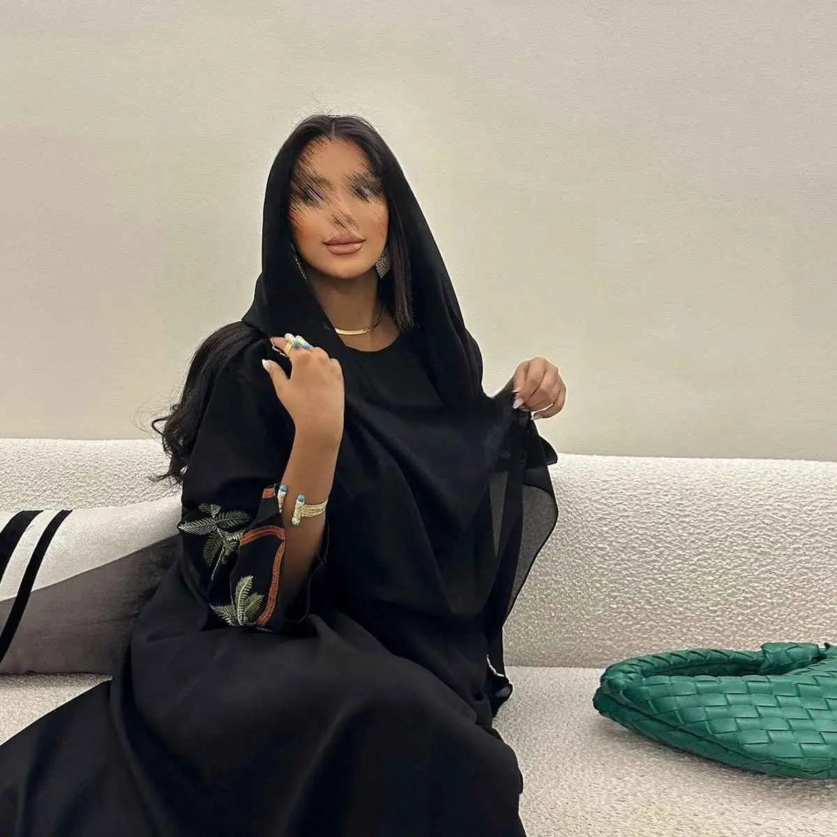 Elegant Muslim Women's Embroidery Nida Cardigan Open Abaya Dress - Modest Islamic Fashion for Prayer, Mosque & Special Occasions