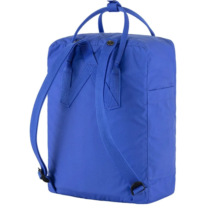 Fjallraven Classic Kanken Backpack - Water-Resistant 16L School & Travel Backpack for Men & Women - Perfect for Hiking, Commuting & College (Blue)