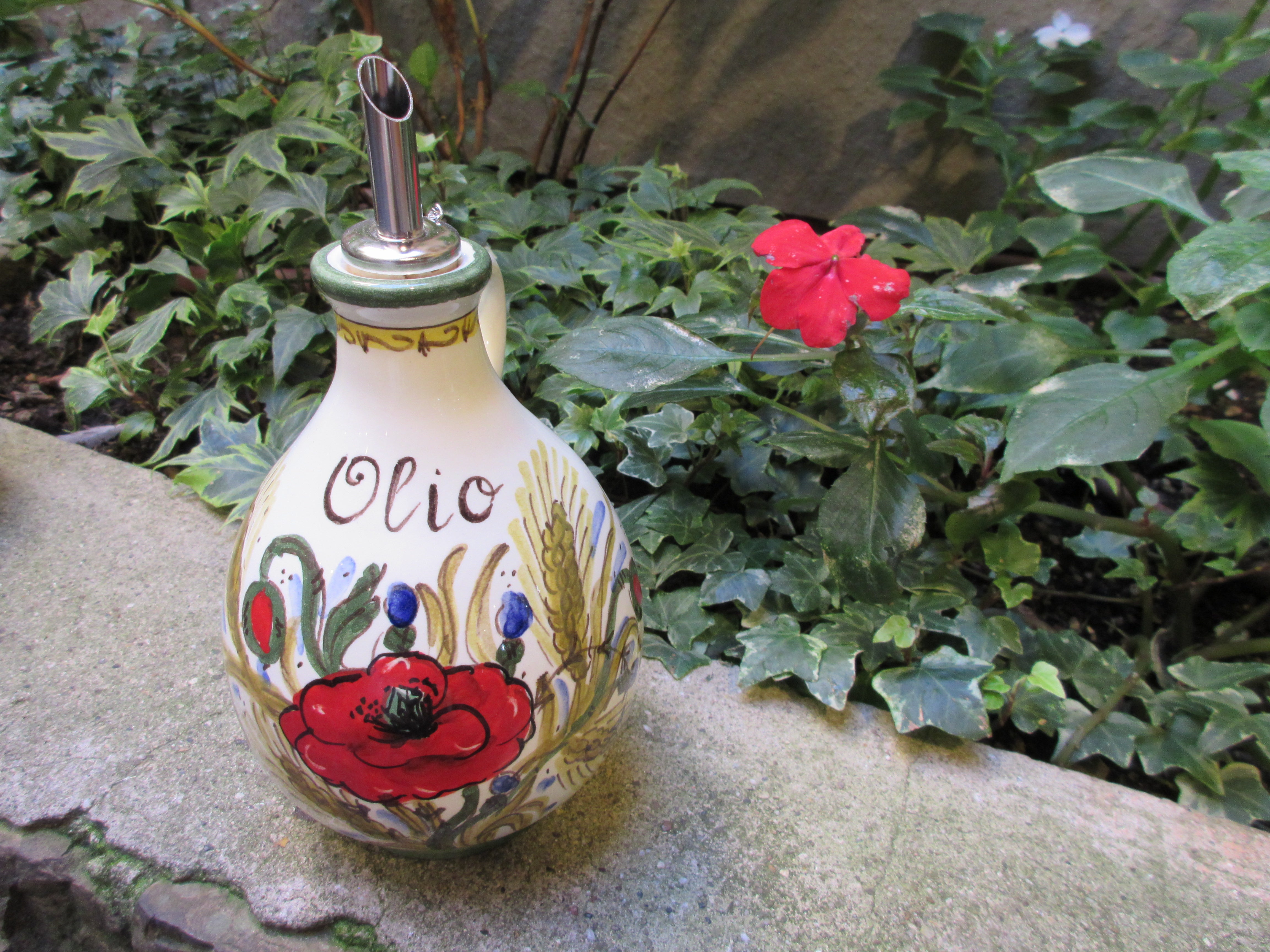 Ceramic Oil Dispenser - Elegant & Drip-Free Kitchen Essential for Cooking, Salad Dressing & Baking