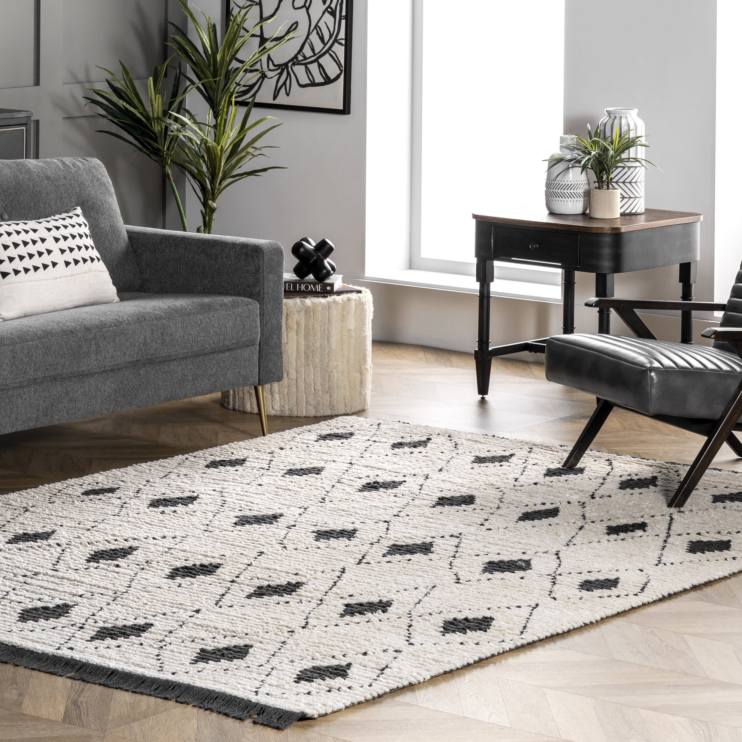Harlequin Trellis Tasseled Area Rug - Beige Bohemian Style Floor Mat for Living Room, Bedroom, or Nursery Decor