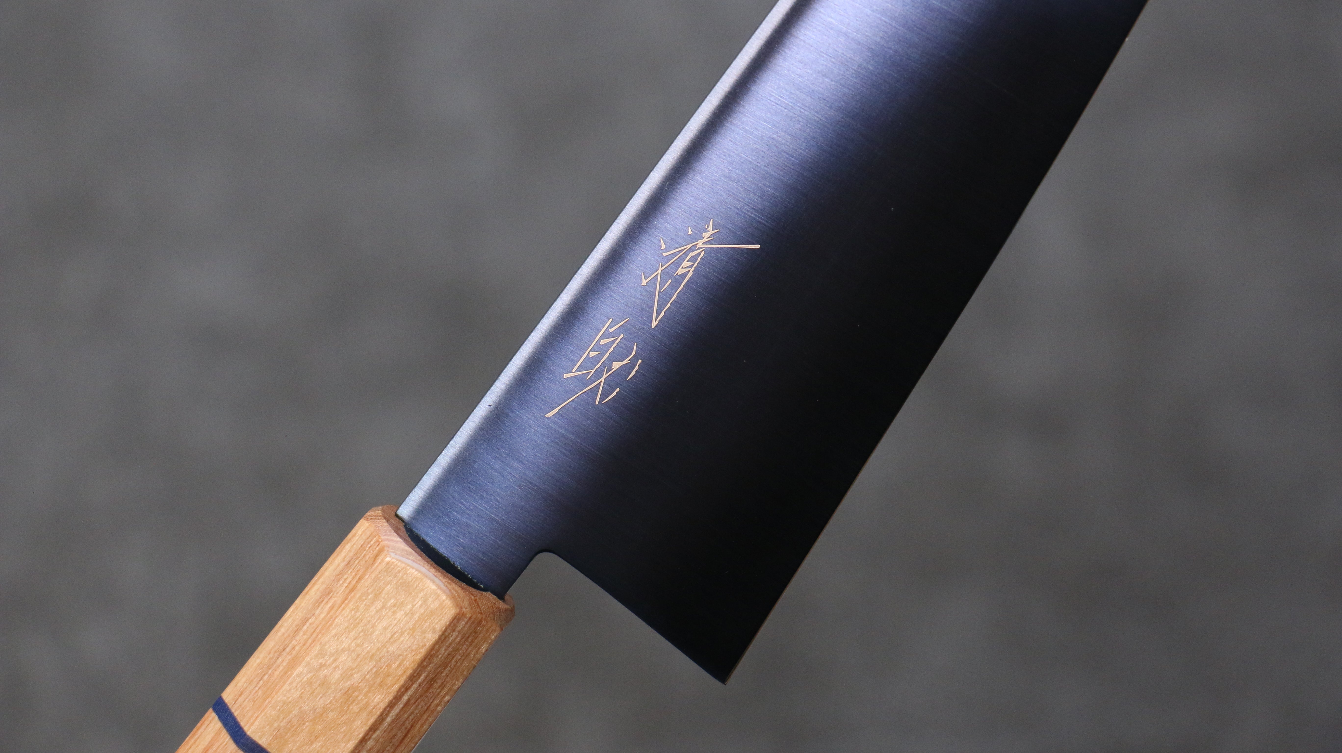 Seisuke SK 85 Kiritsuke Santoku Knife 180mm - Premium Ion Plating Blade with White Wood Handle - Perfect for Sushi, Vegetables & Precision Kitchen Tasks