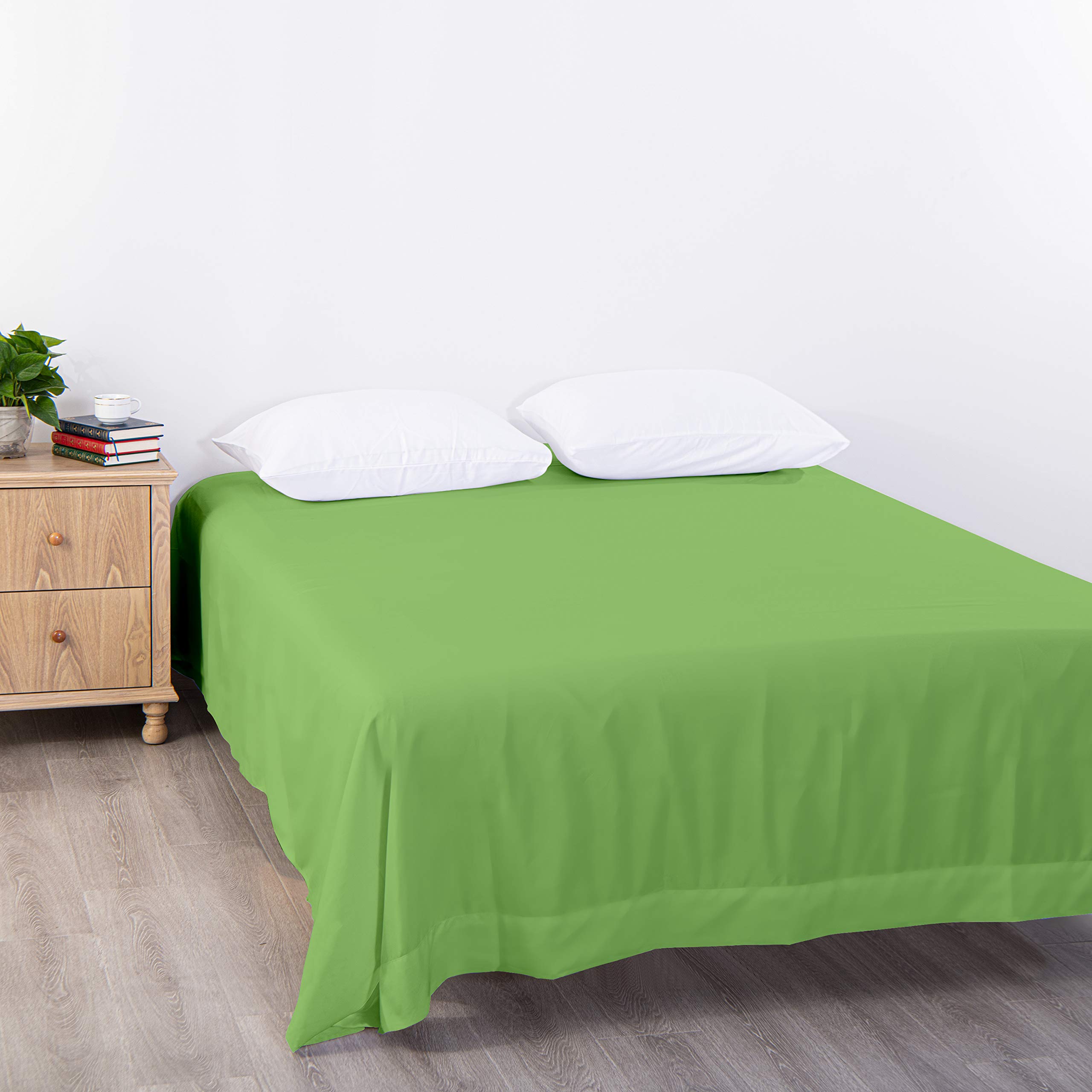 Luxury 1800 Thread Count California King Microfiber Flat Sheet - Wrinkle & Fade Resistant, Sage Green - Perfect for Master Bedrooms & Guest Rooms