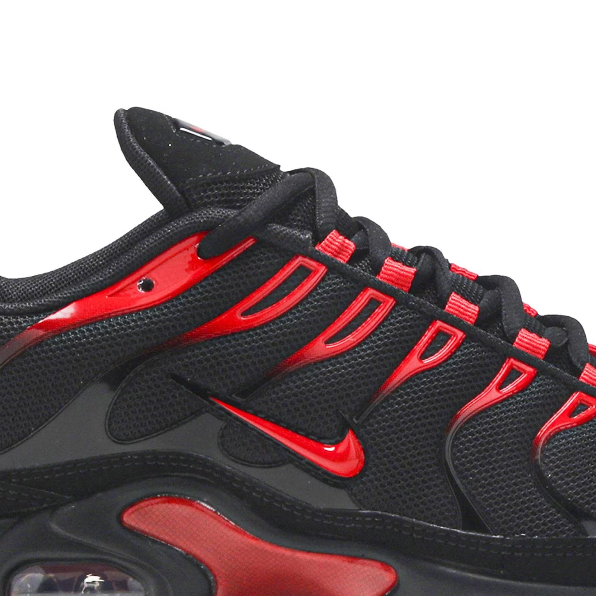Nike Air Max TN Plus 'Red Belly Black' Men's Running Shoes - Lightweight Cushioned Sneakers for Jogging, Gym & Streetwear Fashion