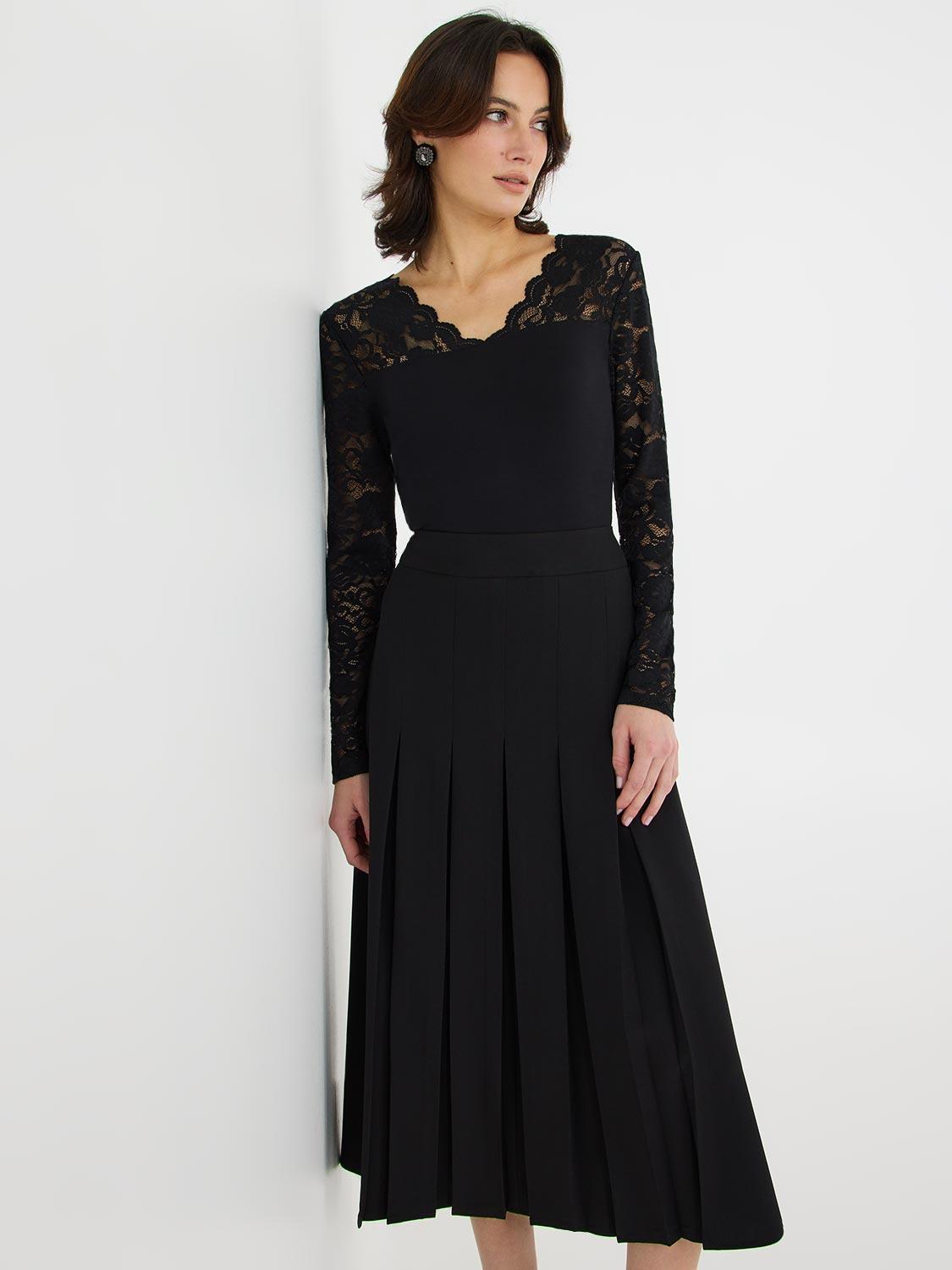 Elegant Scallop V-Neck Blouse with Lace Sleeves - Women's Fashion Tops for Work, Date Night & Special Occasions