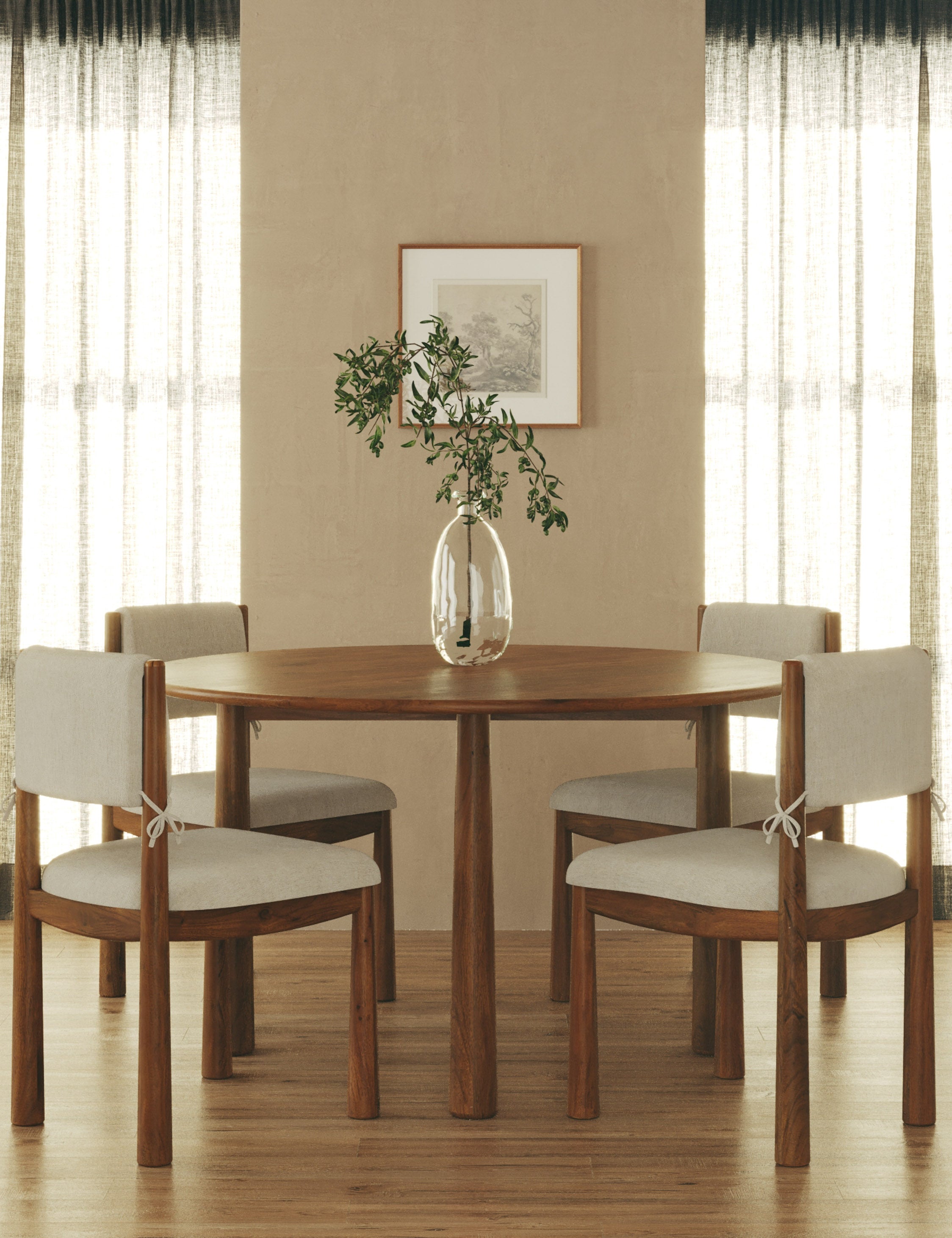 Modern Dasch Dining Table - Solid Wood Kitchen Table for 4-6 People - Perfect for Family Meals, Dinner Parties & Small Spaces