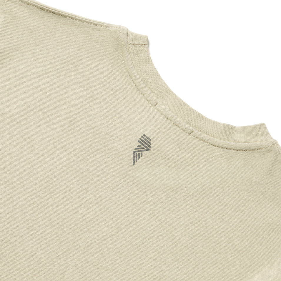 LOGO Crop Dust Green T-Shirt - Stylish Casual Wear for Men & Women | Perfect for Streetwear, Gym, and Everyday Outfits