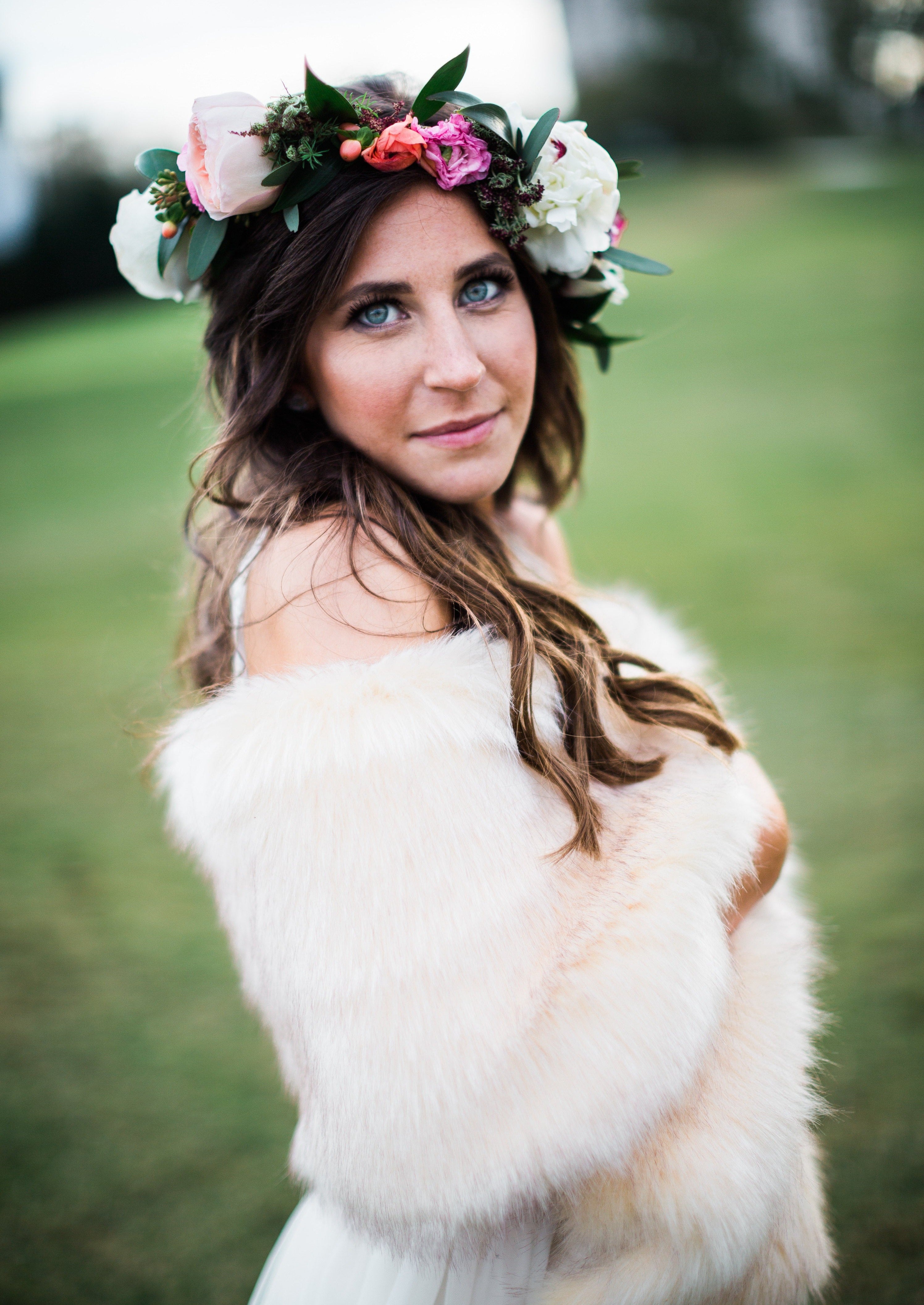 Luxury Champagne Fur Shawl Wrap - Soft & Warm Winter Stole for Women - Perfect for Weddings, Parties & Evening Events