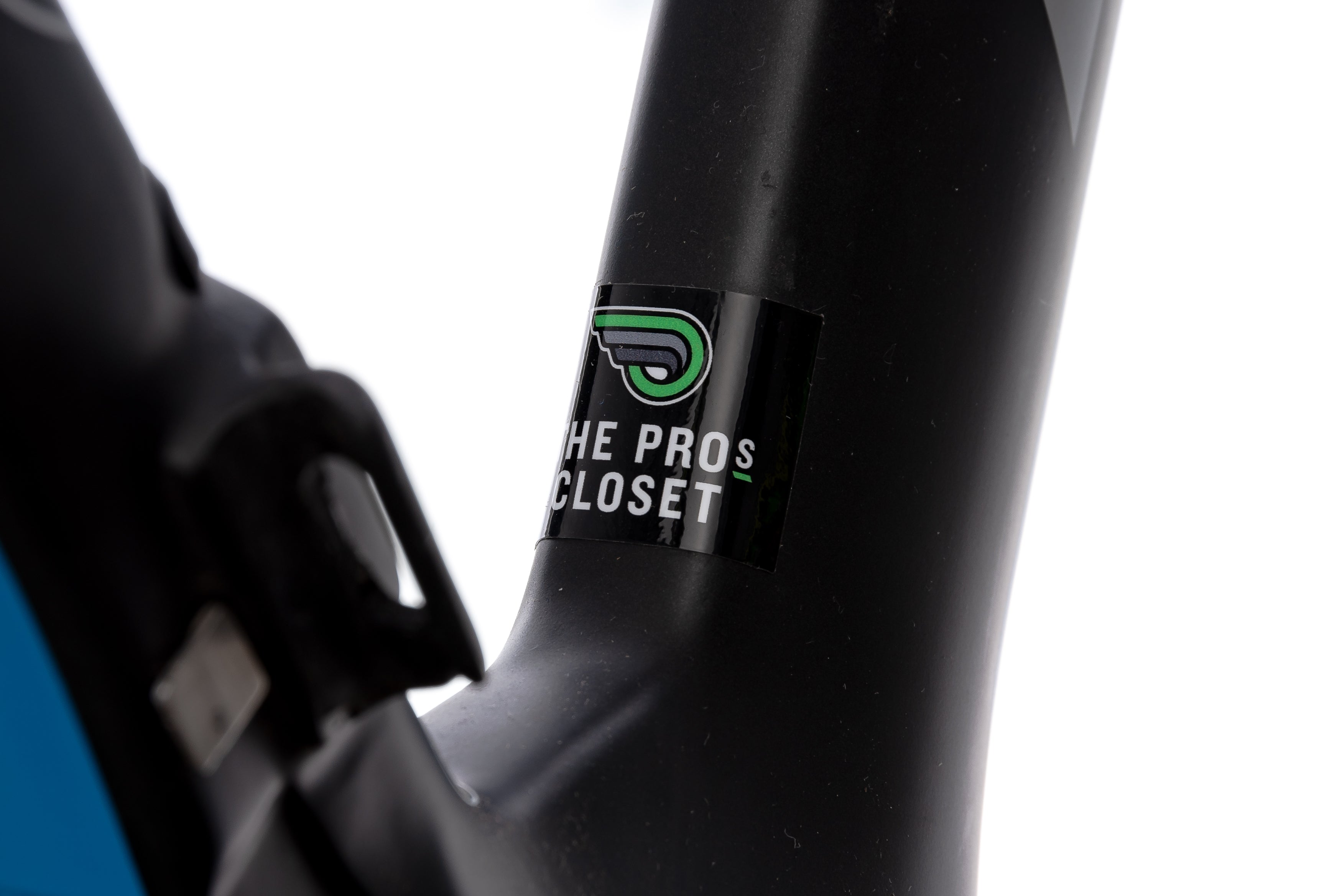 BH G6 Large Carbon Road Bike Frameset - Lightweight & Aerodynamic for Competitive Cycling | Perfect for Road Racing & Endurance Rides