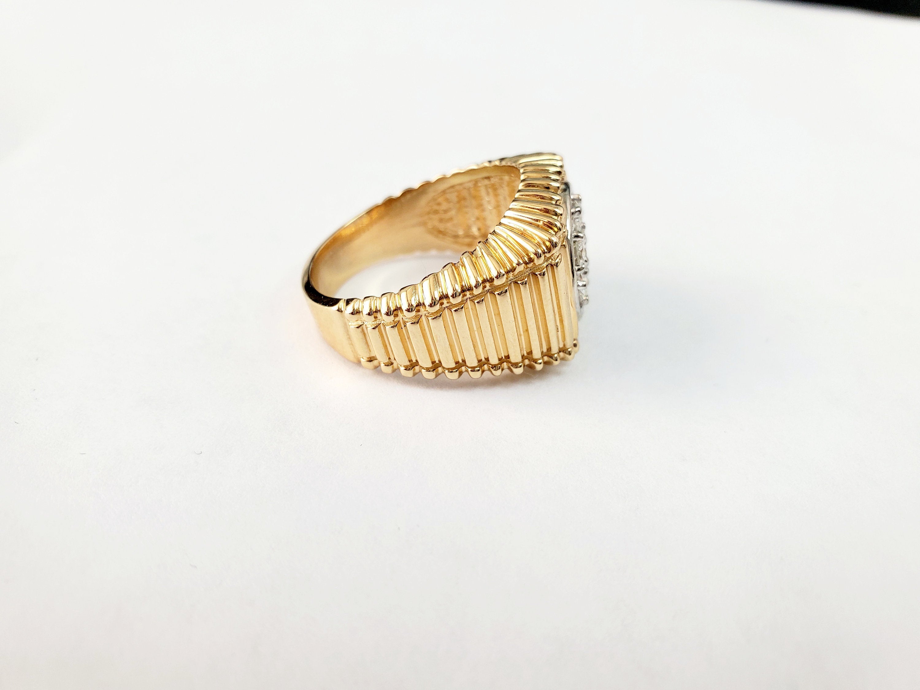 14K Yellow Gold Men's Diamond Cluster Ring - 0.75cttw Wedding Band, Anniversary Gift for Him, Perfect for Engagements & Special Occasions