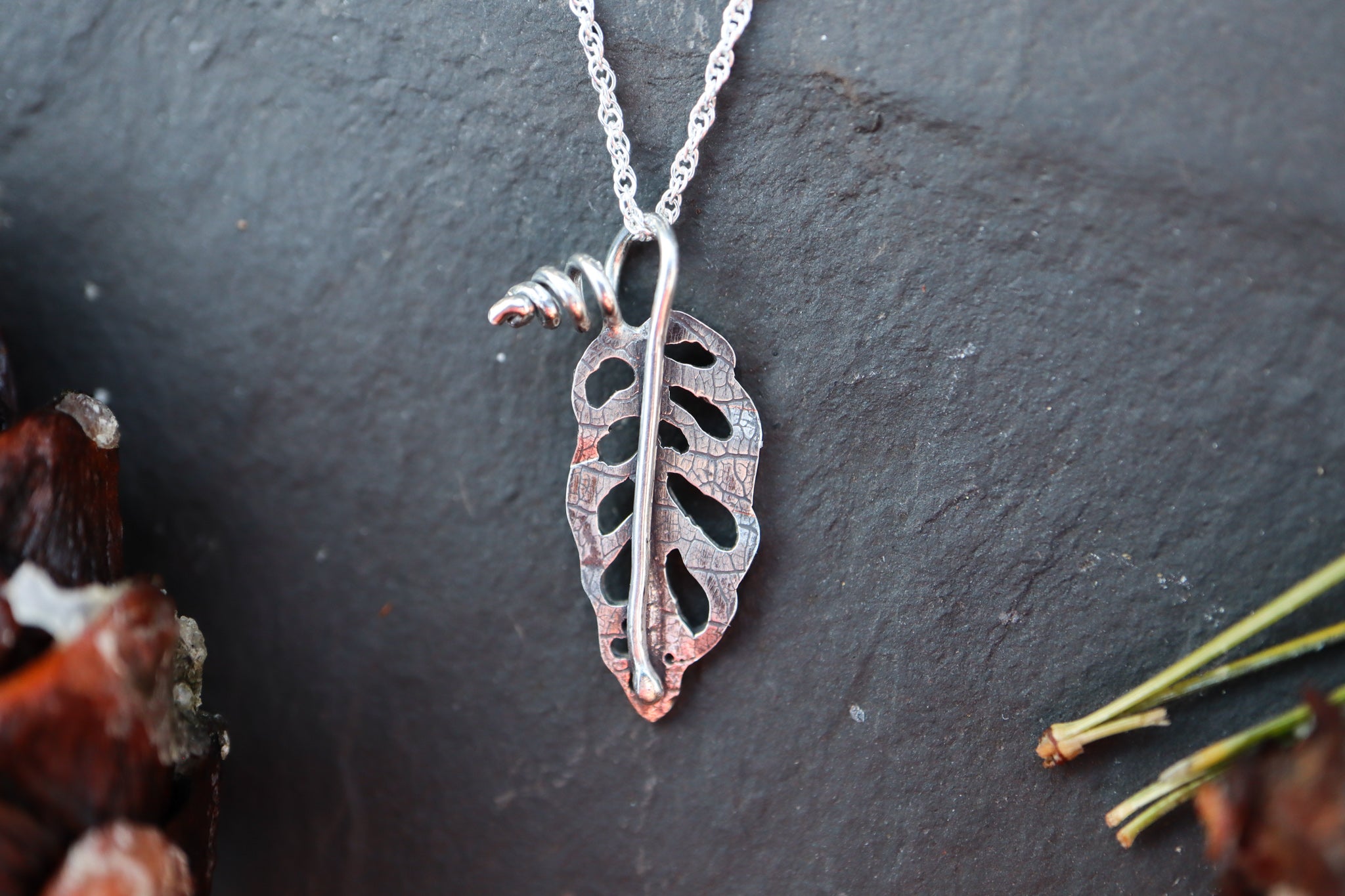 Monstera Adansonii Leaf Jewelry Set - Necklace & Earrings for Women | Boho Chic Accessories for Casual Wear, Date Night & Gift Giving