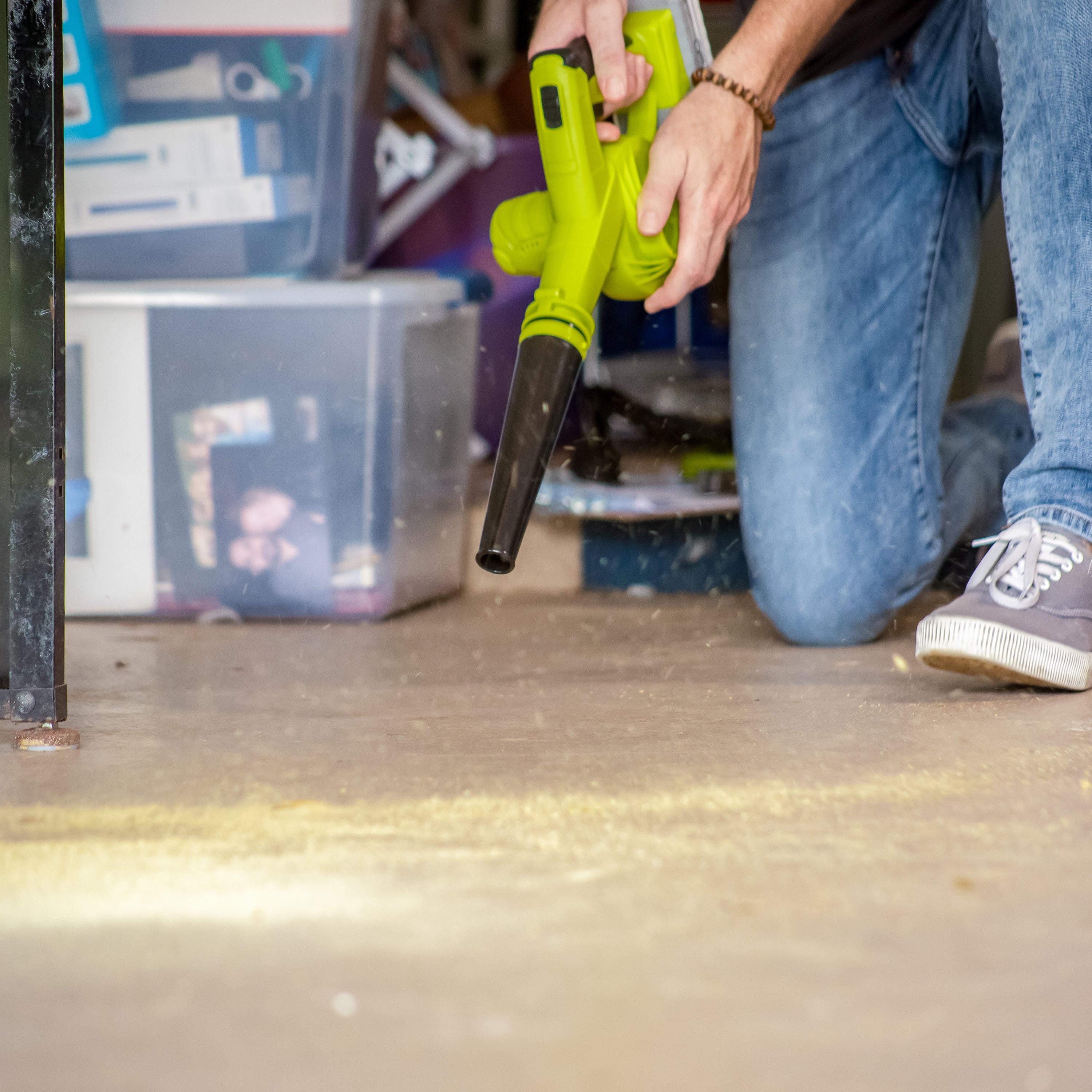 Sun Joe 24V WSB LTE 24 Volt IONMAX Cordless Workshop Blower and Vacuum with 2.0Ah Battery & Charger - Ideal for Garage Cleaning, Leaf Blowing, and Workshop Maintenance