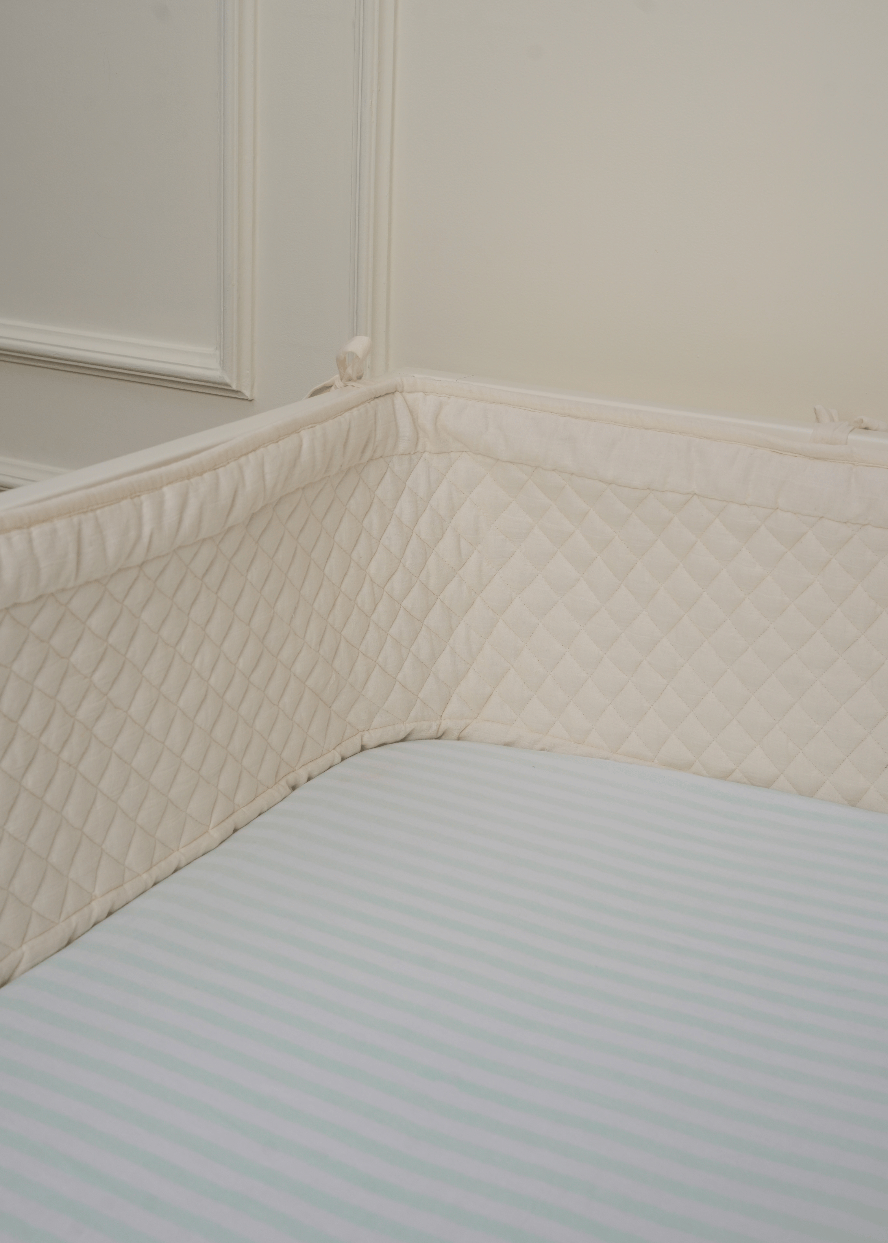 Sayuri Complete Baby Cot Bedding Set with Soft Bumper - Premium Nursery Crib Set for Newborns & Toddlers - Perfect for Safe & Comfortable Sleep in Nursery Room