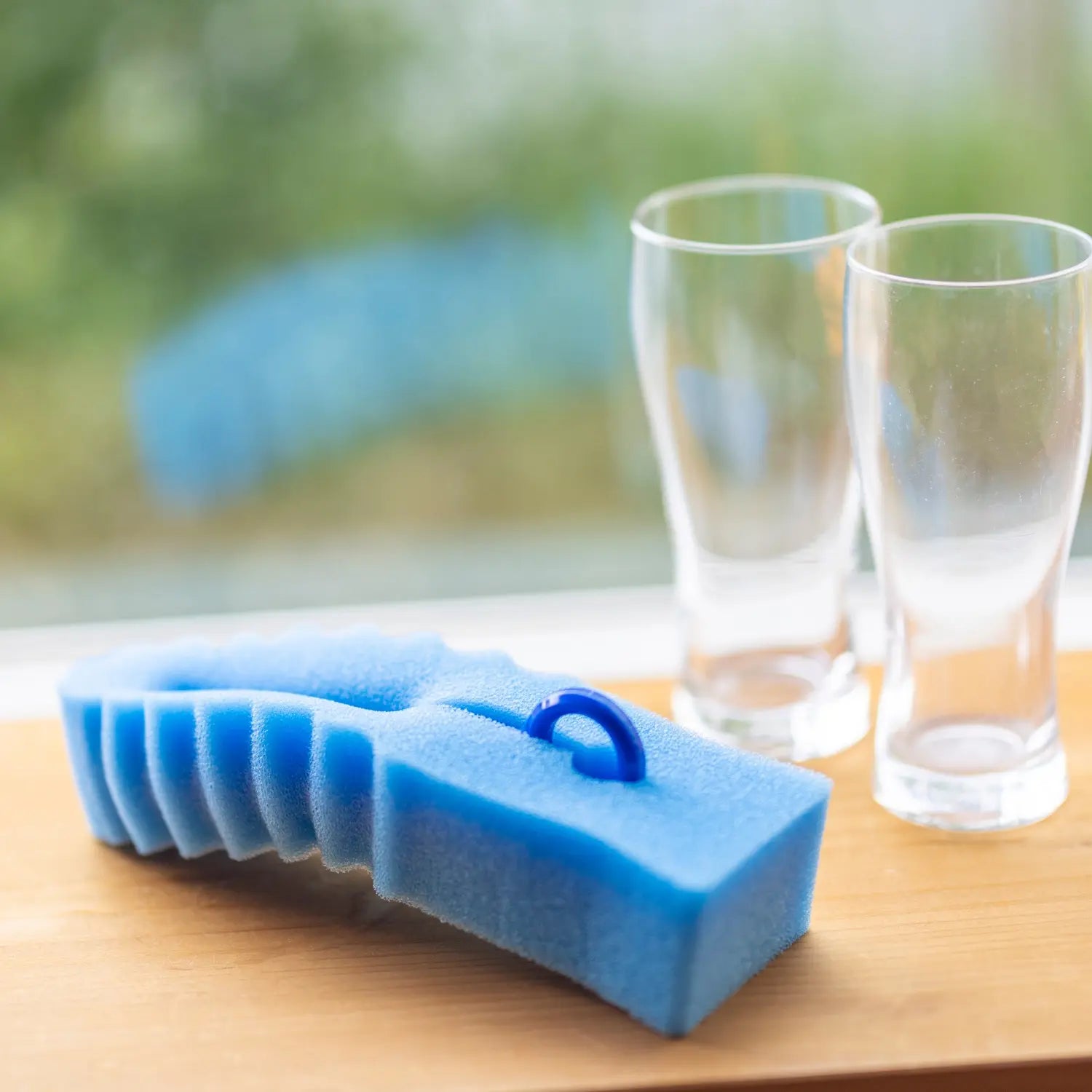 Kikulon Polyurethane Glass Cleaning Sponge - Streak-Free Window & Mirror Cleaner for Home, Office, and Car Use
