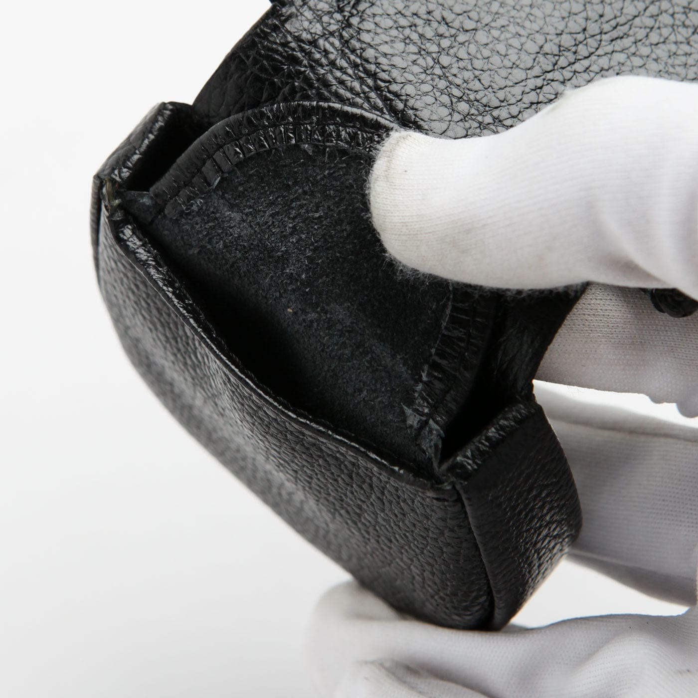 Gothic Black Cross Stingray Leather Men's Coin Wallet - Stylish & Durable Slim Wallet for Everyday Carry, Travel & Gifts