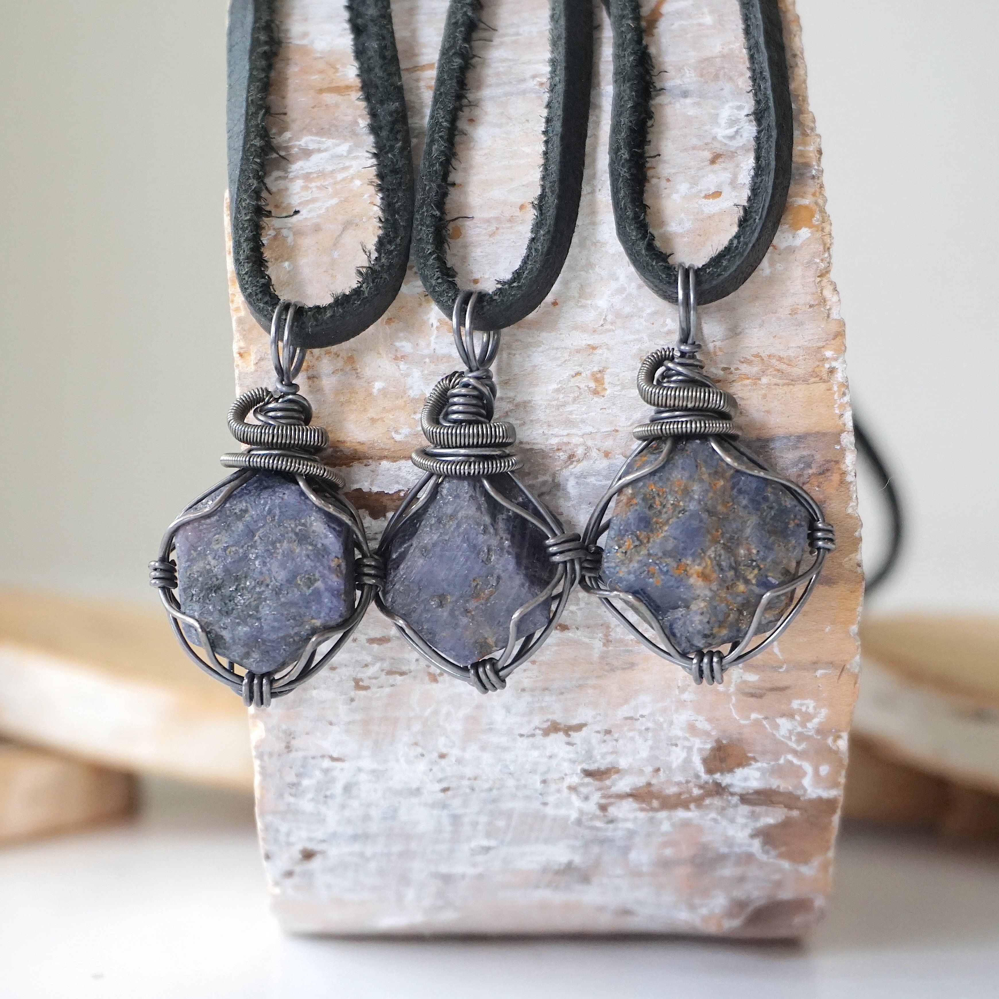 Antique Sterling Silver Sapphire Necklace for Women - Elegant Jewelry Gift for Birthday, Anniversary & Special Occasions