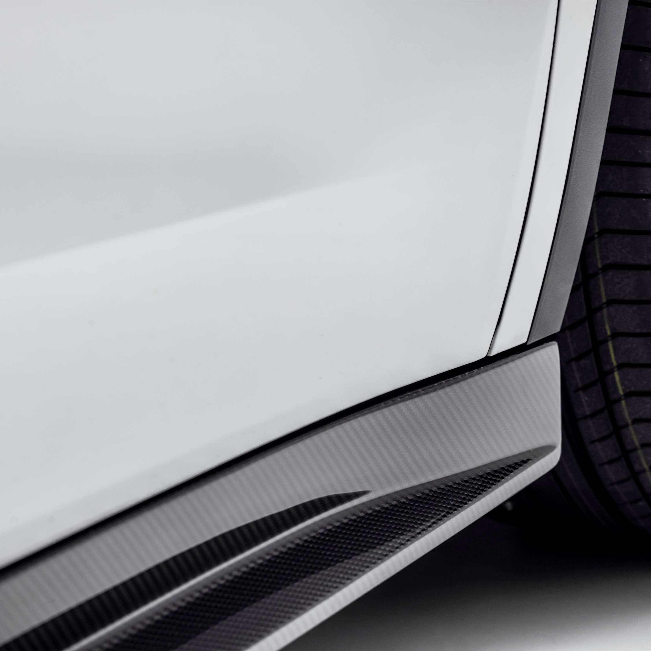 Tesla Model Y Aero Side Skirts - Carbon Fiber Car Body Kit for Enhanced Aerodynamics & Style - Perfect for Road Trips & Performance Driving