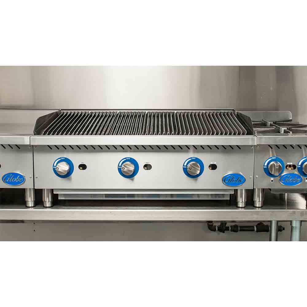 Globe GCB36G CR 36-Inch 3-Burner Radiant Gas Countertop Charbroiler - Commercial Restaurant Grill for Burgers, Steaks & Seafood - Perfect for Kitchens, Food Trucks & Outdoor Catering