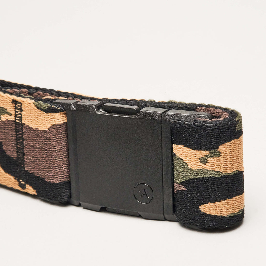 Arcade Terroflage - Premium Camouflage Gear for Outdoor Adventures, Hunting & Tactical Use | Durable & Lightweight Design