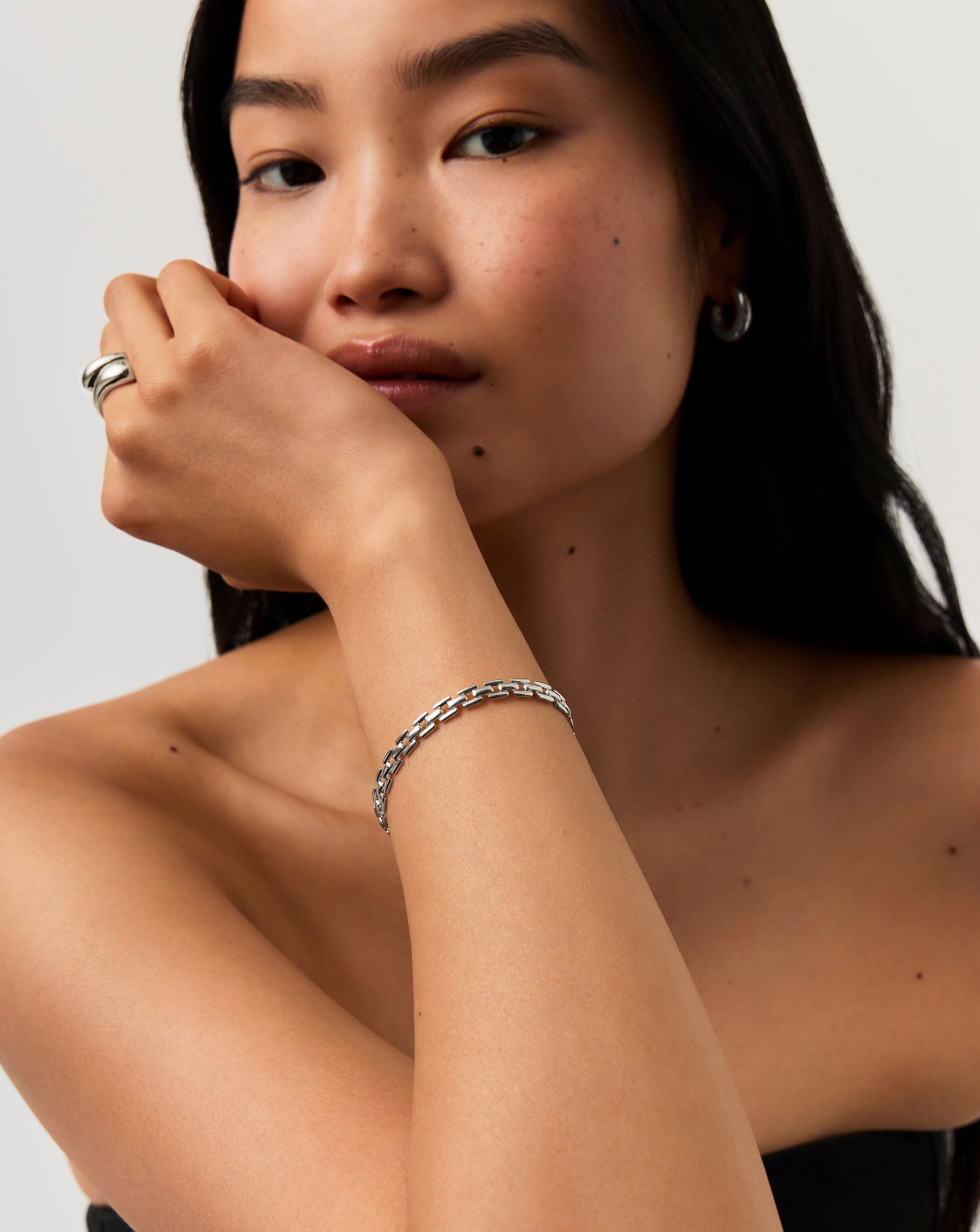 Stylish Silver Plated Link Chain Bracelet for Women - Elegant Timepiece Accessory | Perfect for Daily Wear, Office & Special Occasions