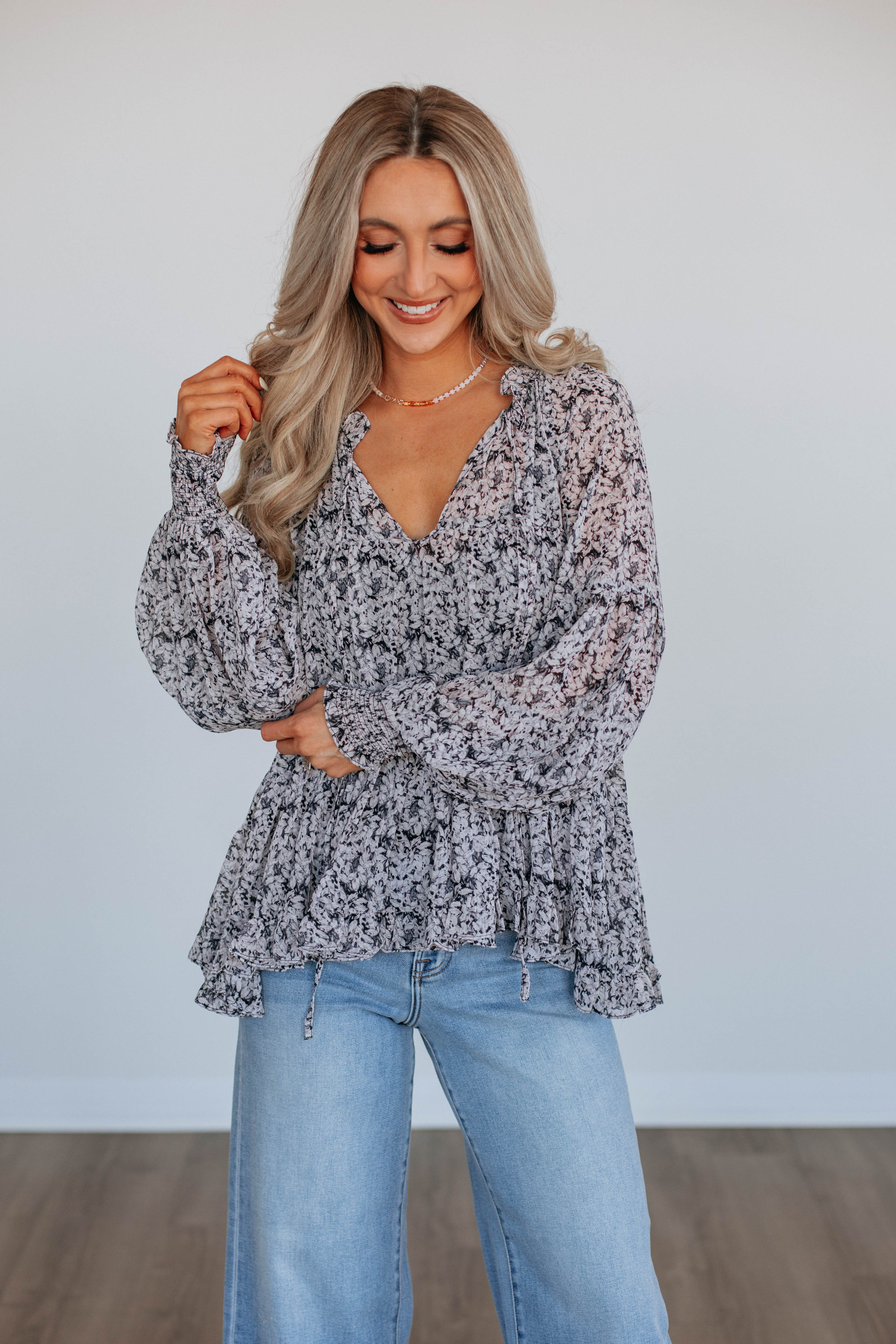 Evalynne Floral Blouse for Women - Elegant Floral Print Tops for Spring & Summer - Perfect for Office, Date Night & Outdoor Events