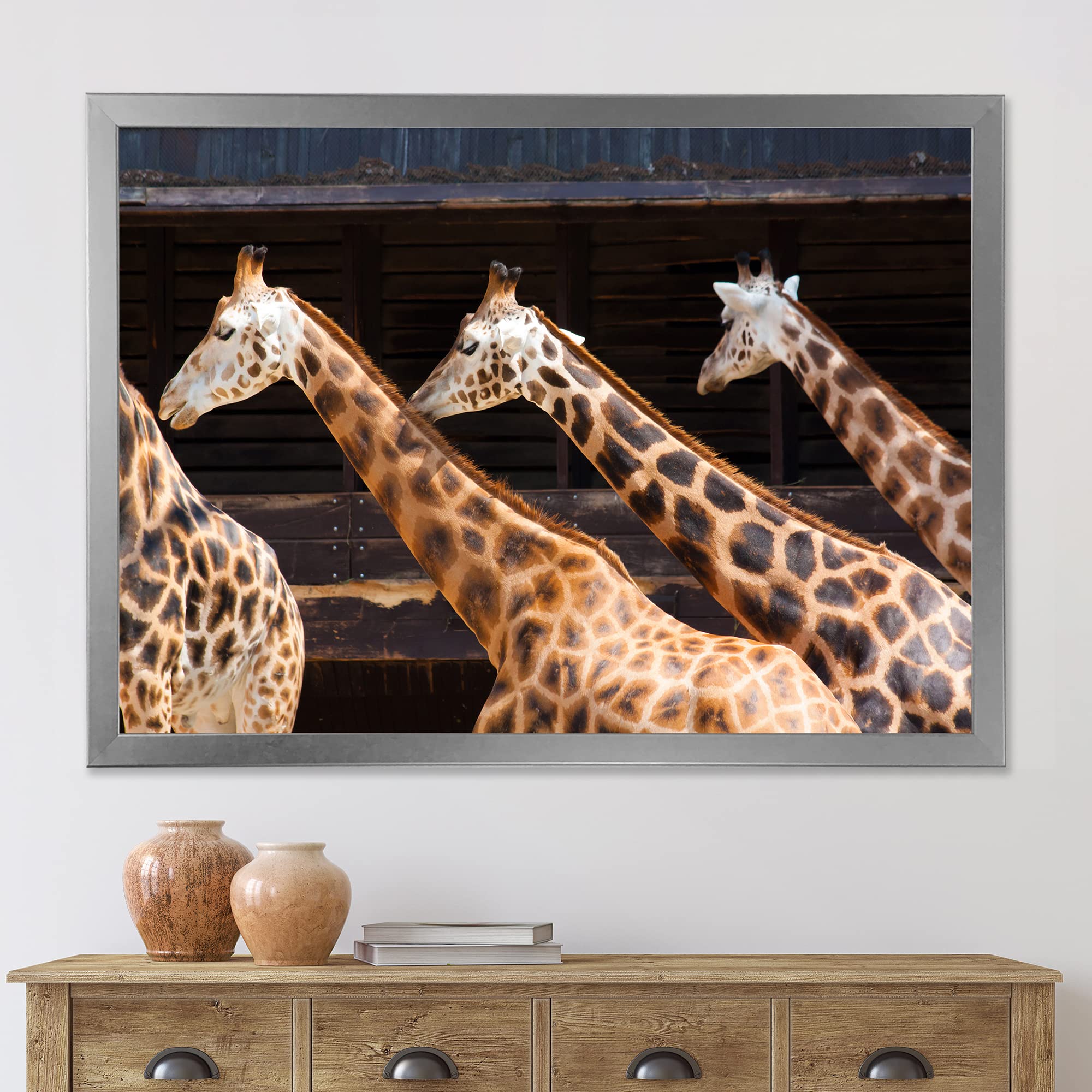 DesignQ Three Giraffes Running Farmhouse Framed Wall Art - Rustic Animal Decor for Living Room, Bedroom & Nursery - Perfect Gift for Wildlife Lovers