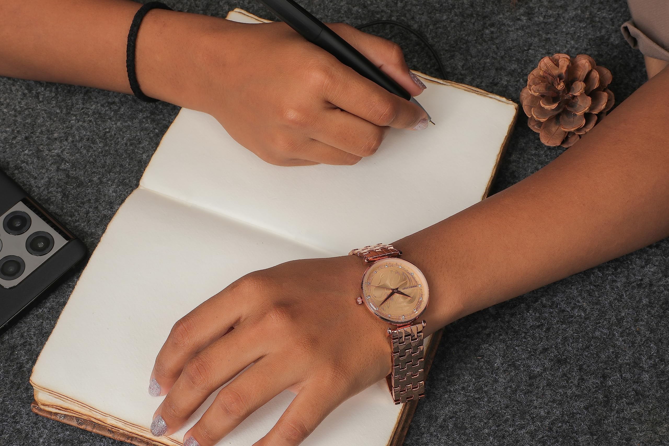 Premium Phoenix Peacock Women's Watch - Stainless Steel Strap for Elegant Occasions