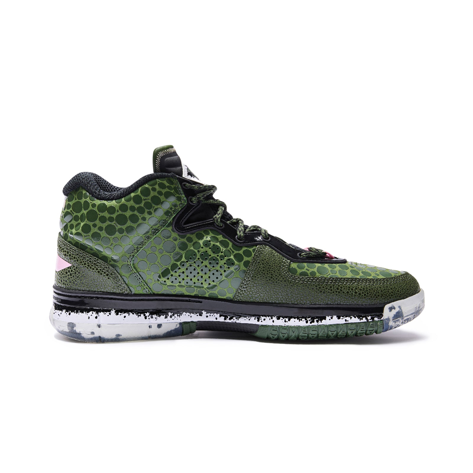 Way of Wade 1 Green Stingray Basketball Shoes - High Performance Men's Sneakers for Indoor & Outdoor Court Play - Perfect for NBA Fans and Streetball Players