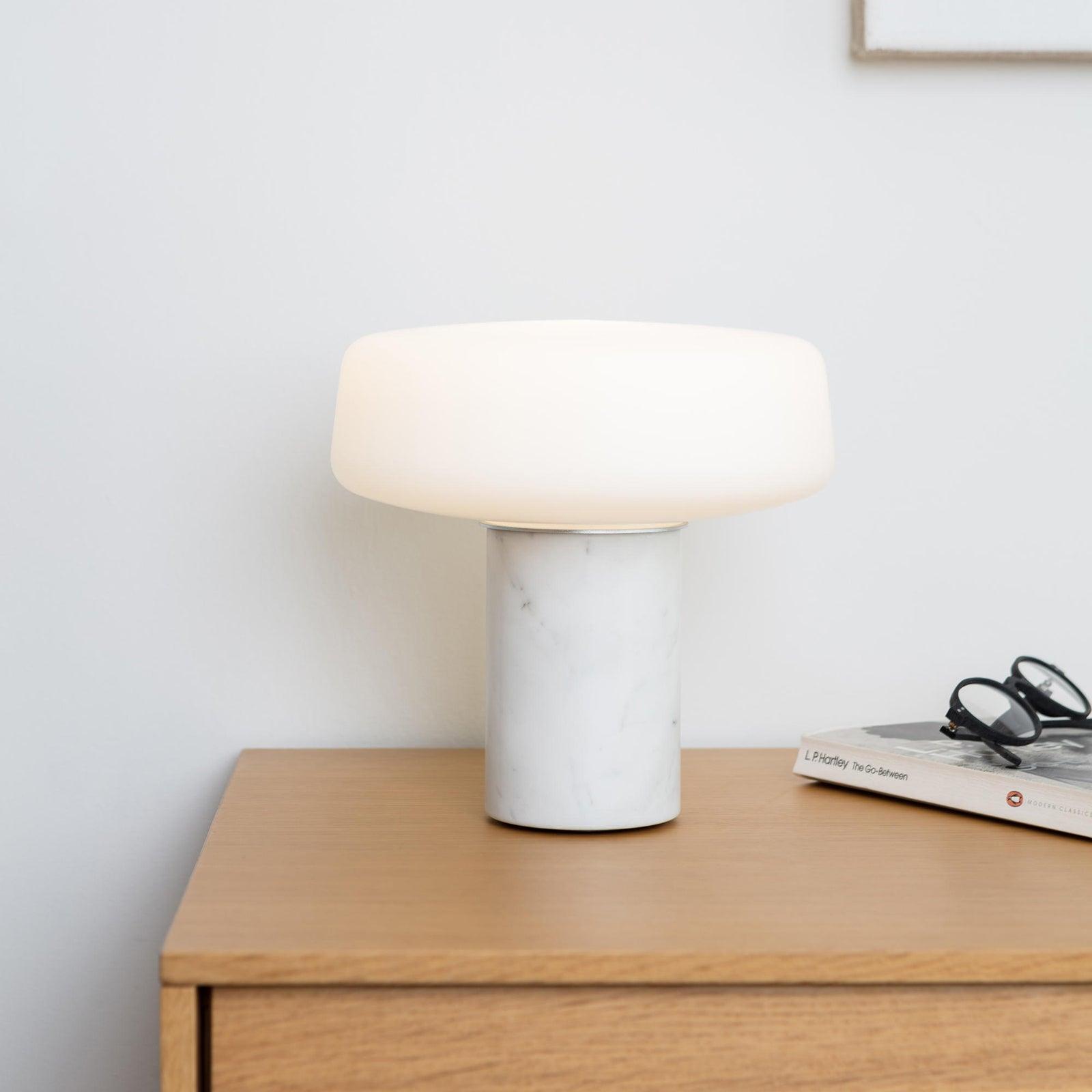 Modern Solid Wood Table Lamp - Warm White LED Light for Living Room, Bedroom, or Office Desk - Perfect for Reading, Working, and Creating Cozy Ambiance