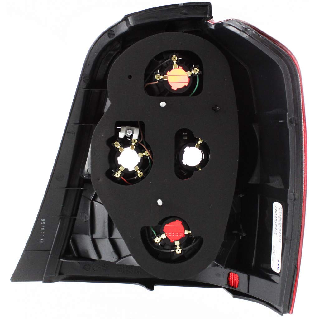 2004-2007 Toyota Highlander Rear Tail Lights Pair - Driver & Passenger Side Assembly (TO2818120 TO2819120 | 81561-48090 81551-48090) - Perfect for Replacement & Nighttime Safety