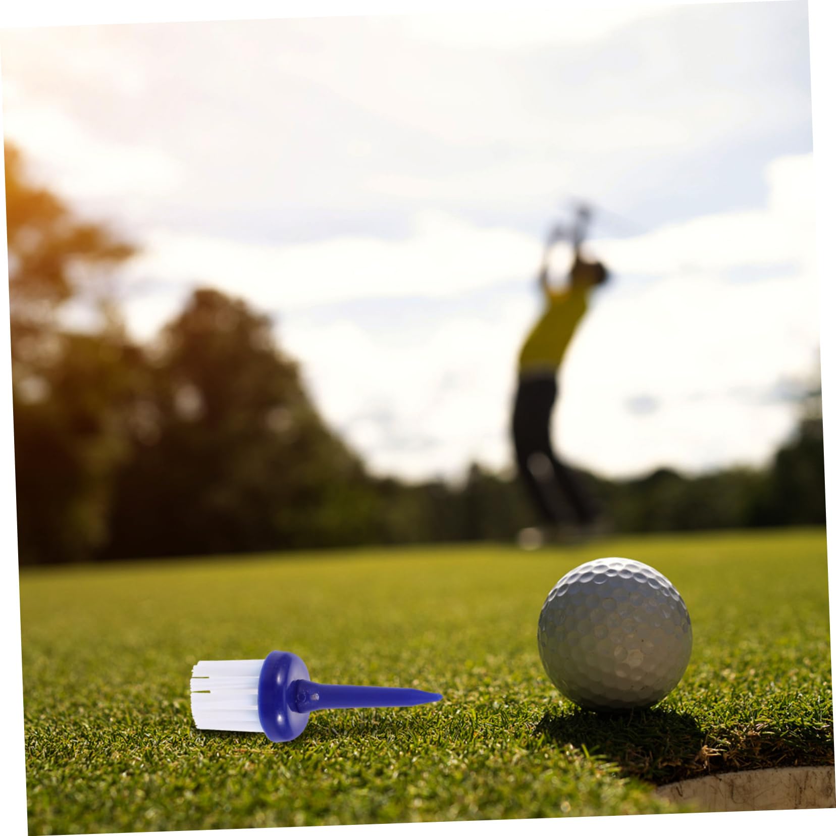 Premium Golf Ball & Tee Cleaner Set - Plastic Golf Tees with Red Golf Mat - Perfect for Driving Range & Home Practice