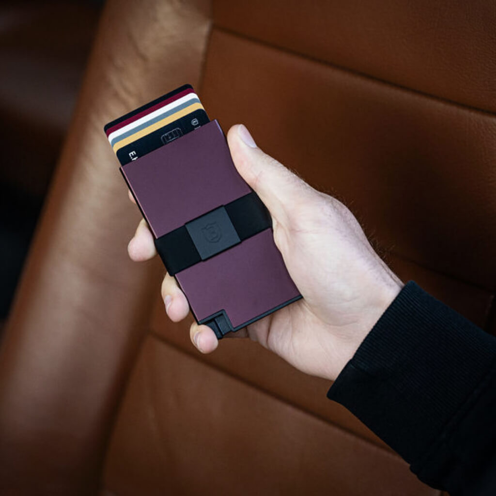 Apple AirTag Card Holder - Slim RFID Blocking Wallet for AirTag Tracker | Perfect for Travel, Keys & Wallet Tracking