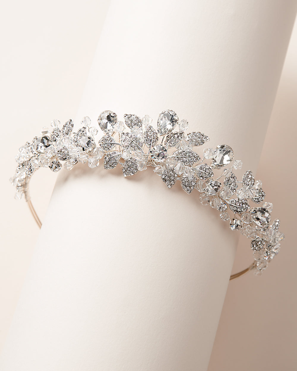Sparkling Crystal Tiara for Women - Elegant Bridal Wedding Headpiece, Prom Queen Crown, Birthday Party Accessory | Perfect for Weddings, Proms, Pageants, Cosplay & Special Events