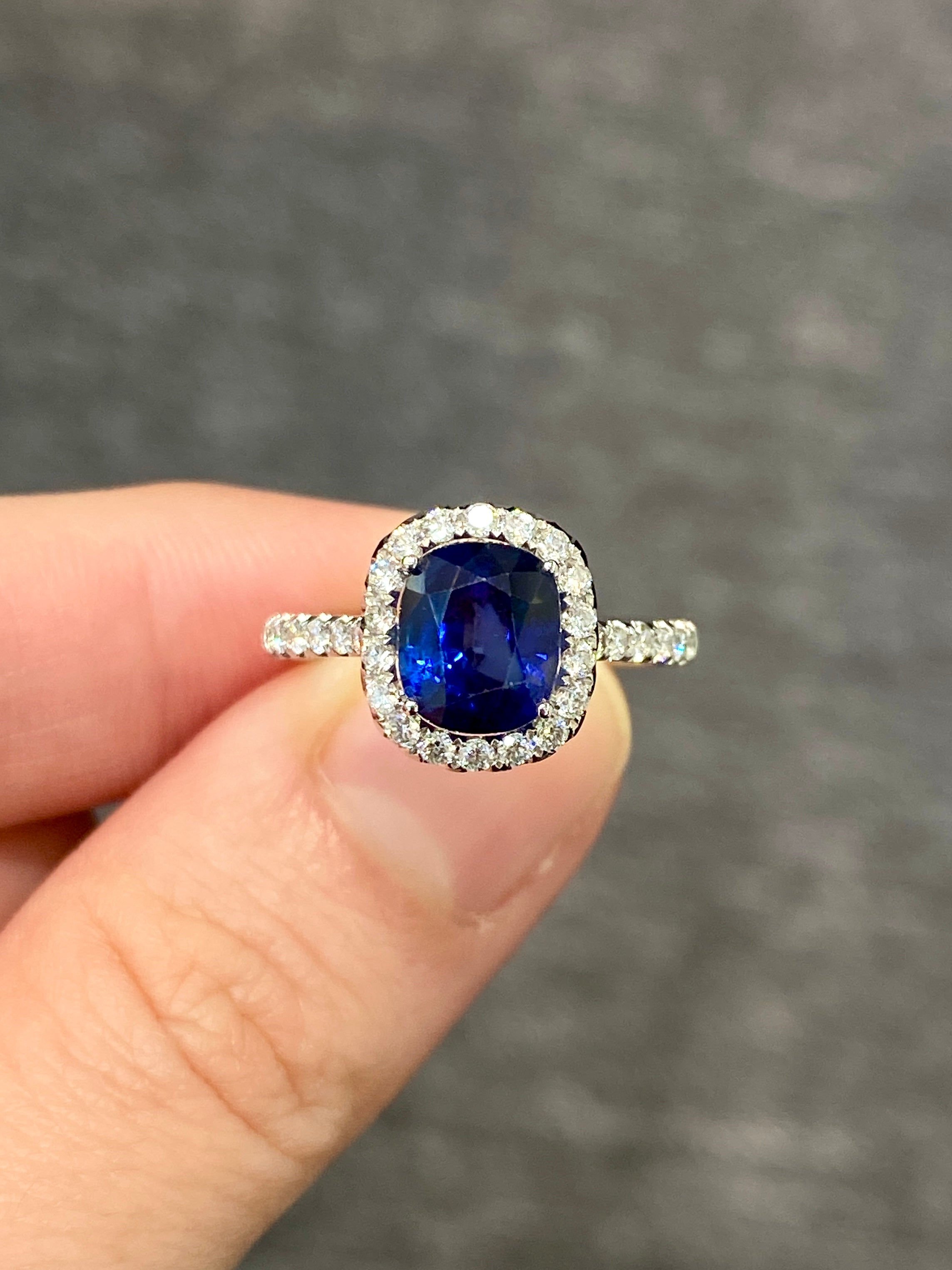 Natural Blue Sapphire 2.81ct Ring - Genuine Gemstone Jewelry for Women, Perfect for Engagement, Wedding & Special Occasions