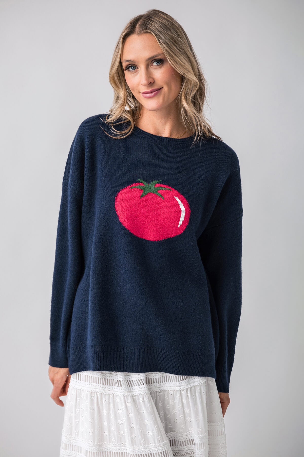 Stylish Garbage Tomato Print Sweater - Trendy Funny Graphic Pullover for Women - Perfect for Casual Outfits, Christmas Gifts & Meme Fashion Lovers