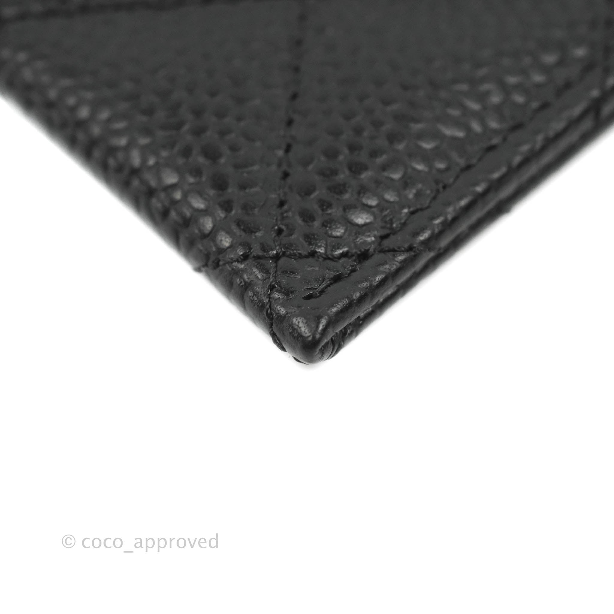 Chanel Classic Flat Card Holder in Black Caviar Leather with Gold Hardware - Perfect for Everyday Use & Luxury Gift Giving