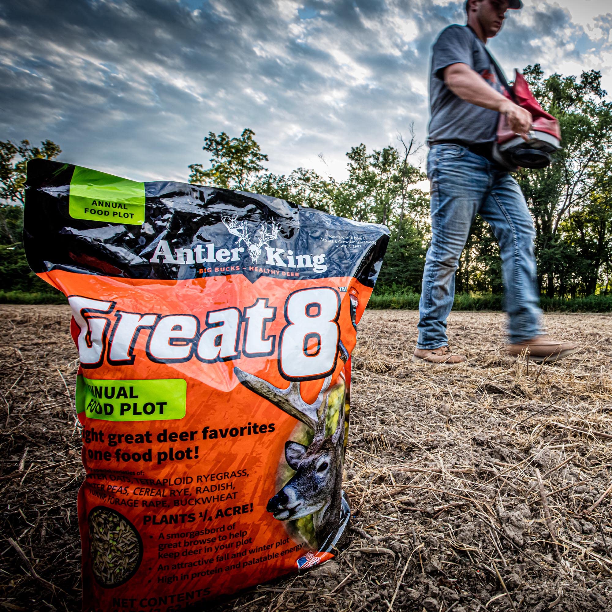 Antler King Great 8 Annual Deer Food Plot Mix - High Protein & Palatable Energy Blend with 8 Premium Varieties for Whitetail Deer - Covers 1/4 Acre - Perfect for Hunting Plots, Wildlife Attraction & Habitat Improvement