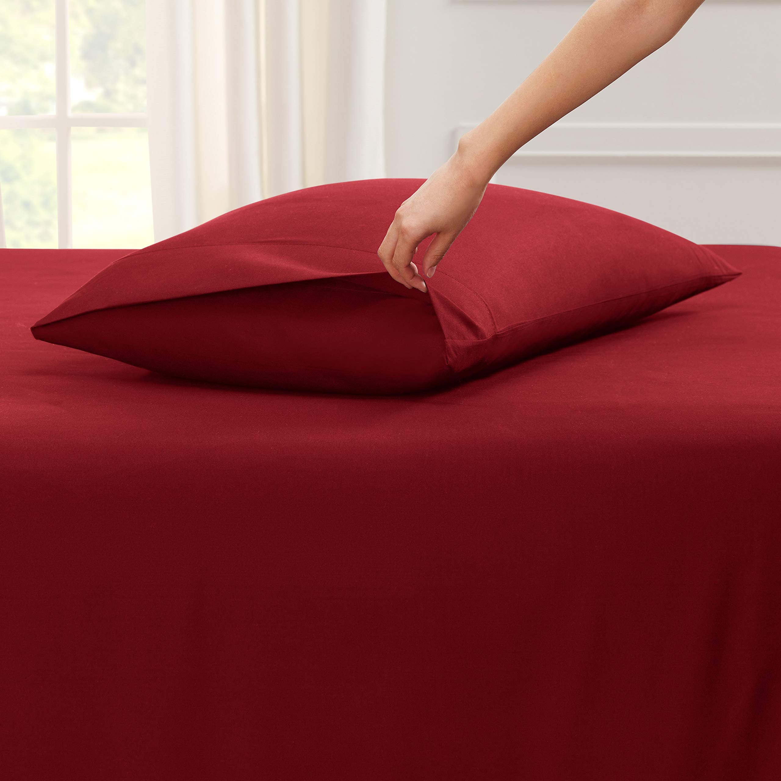 Empyrean Soft Queen Size Pillowcases Set of 8 - Standard Size Burgundy Red Pillow Covers for Bedroom, Hotel & Guest Room Decor