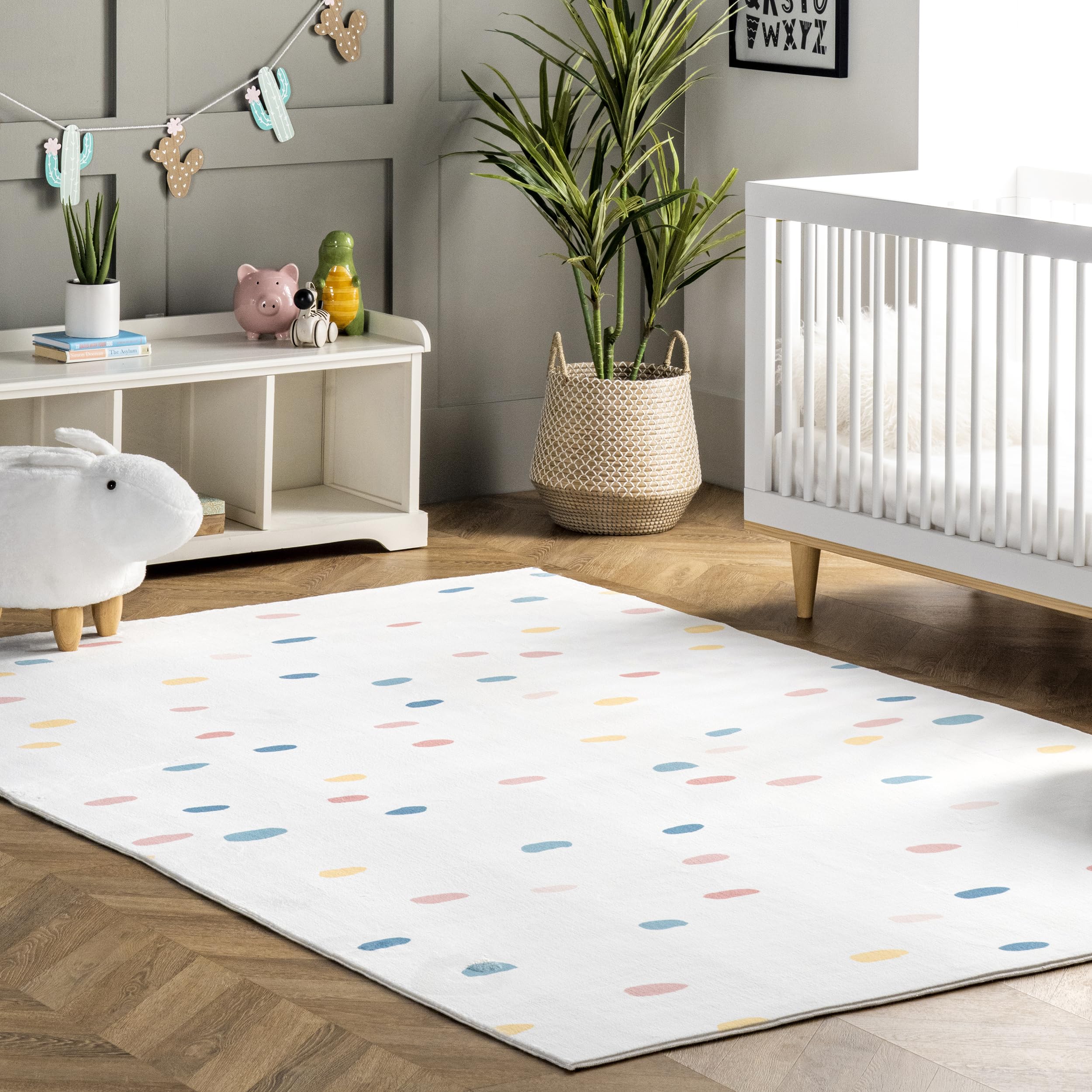 nuLOOM Calla Kids Polka Dot Nursery Rug | 5' x 8' Multi-Color Rectangular Playroom Carpet | Soft & Safe for Baby Rooms, Daycares & Kids' Bedrooms