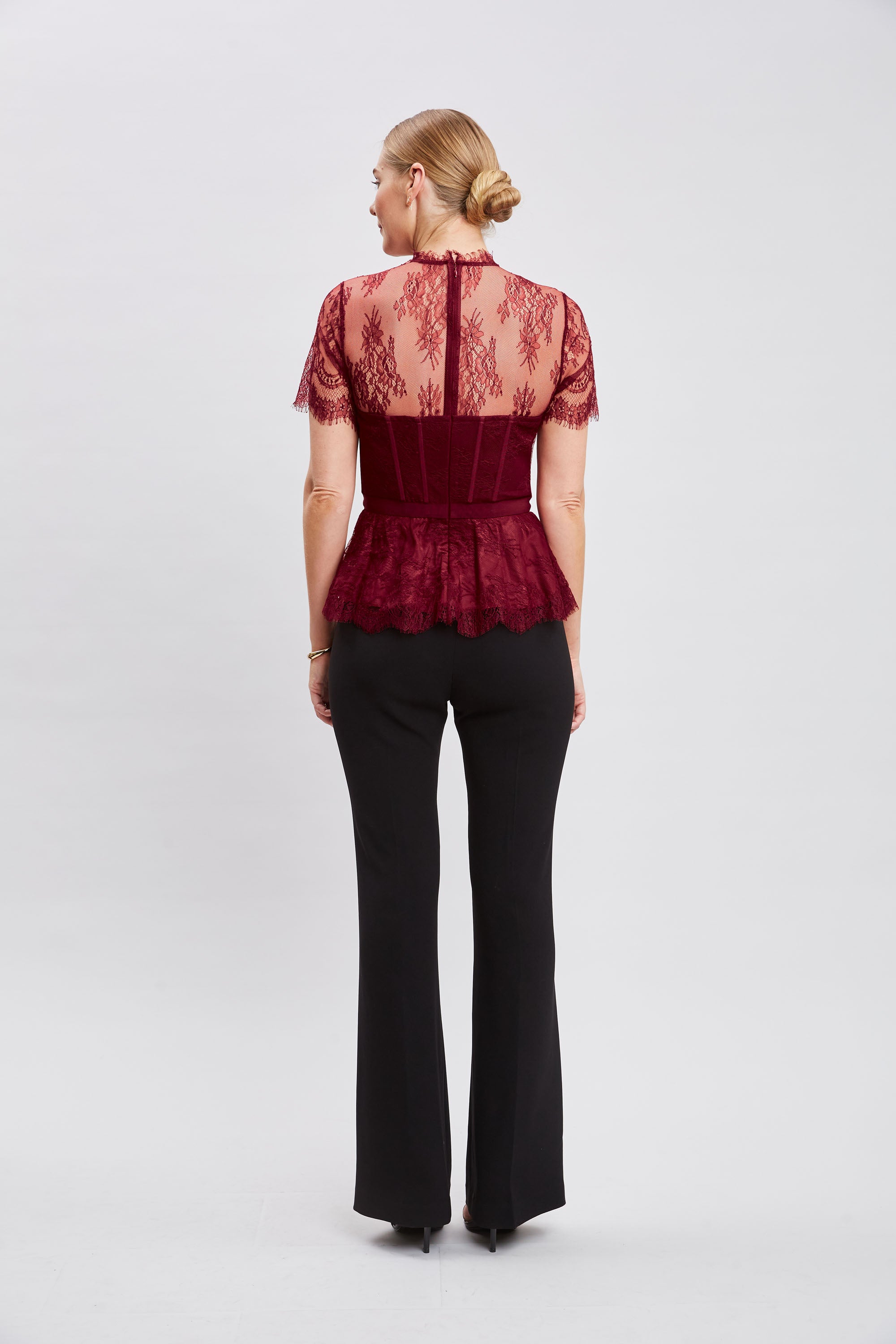 Scarlet Lace Corset Top E2045505 - Elegant Women's Fashion Corset for Parties, Weddings & Date Nights