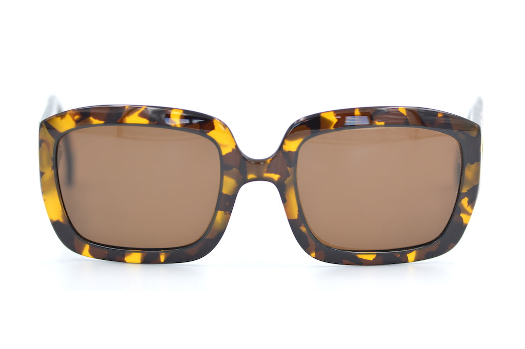 Christian Dior Prime Time 11B Sunglasses - Luxury Designer Shades for Women, UV Protection & Fashion Statement | Perfect for Beach, Driving & Outdoor Activities