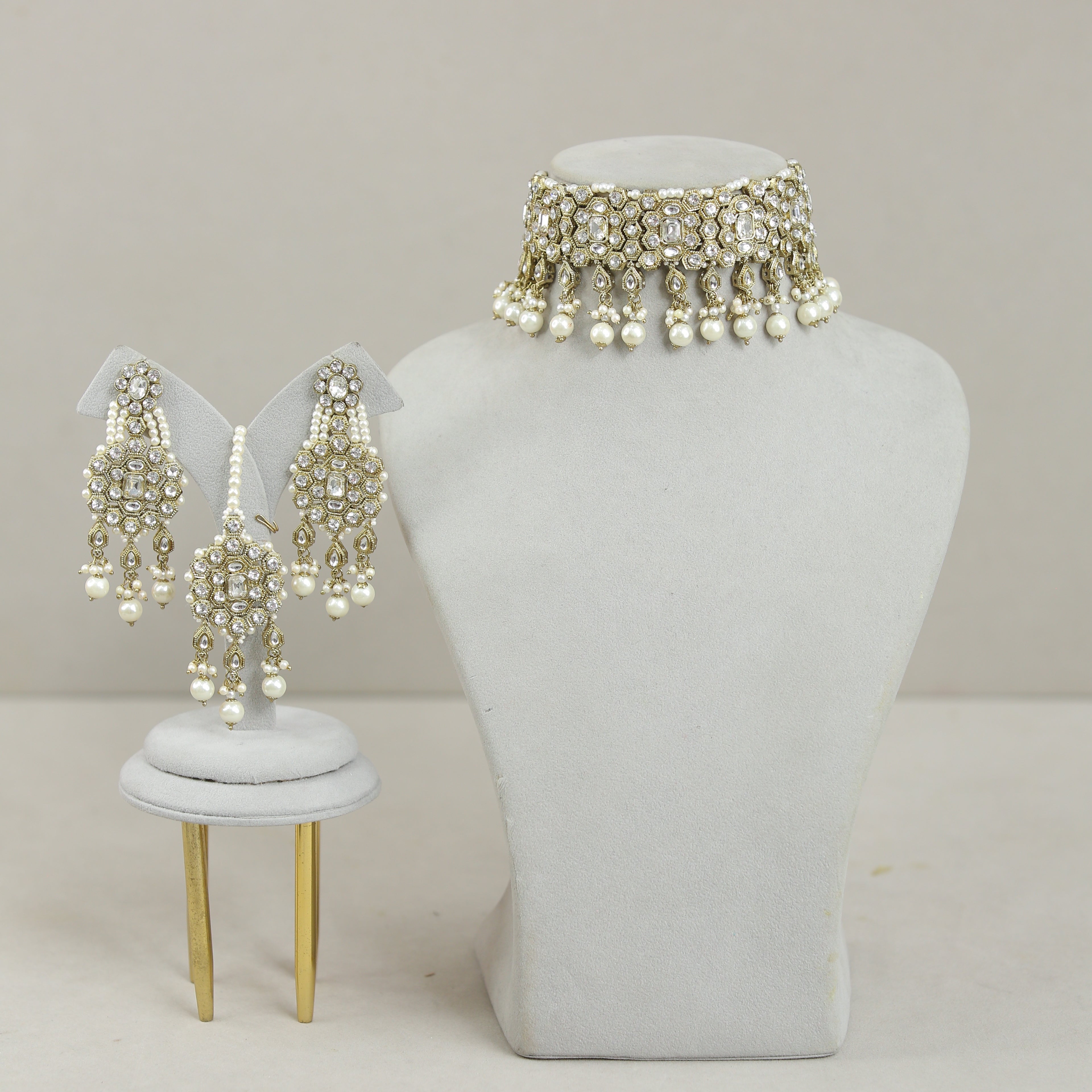 Amanpreet Stone Jewelry Set - Elegant Necklace, Earrings & Bracelet for Women | Perfect for Weddings, Parties & Special Occasions
