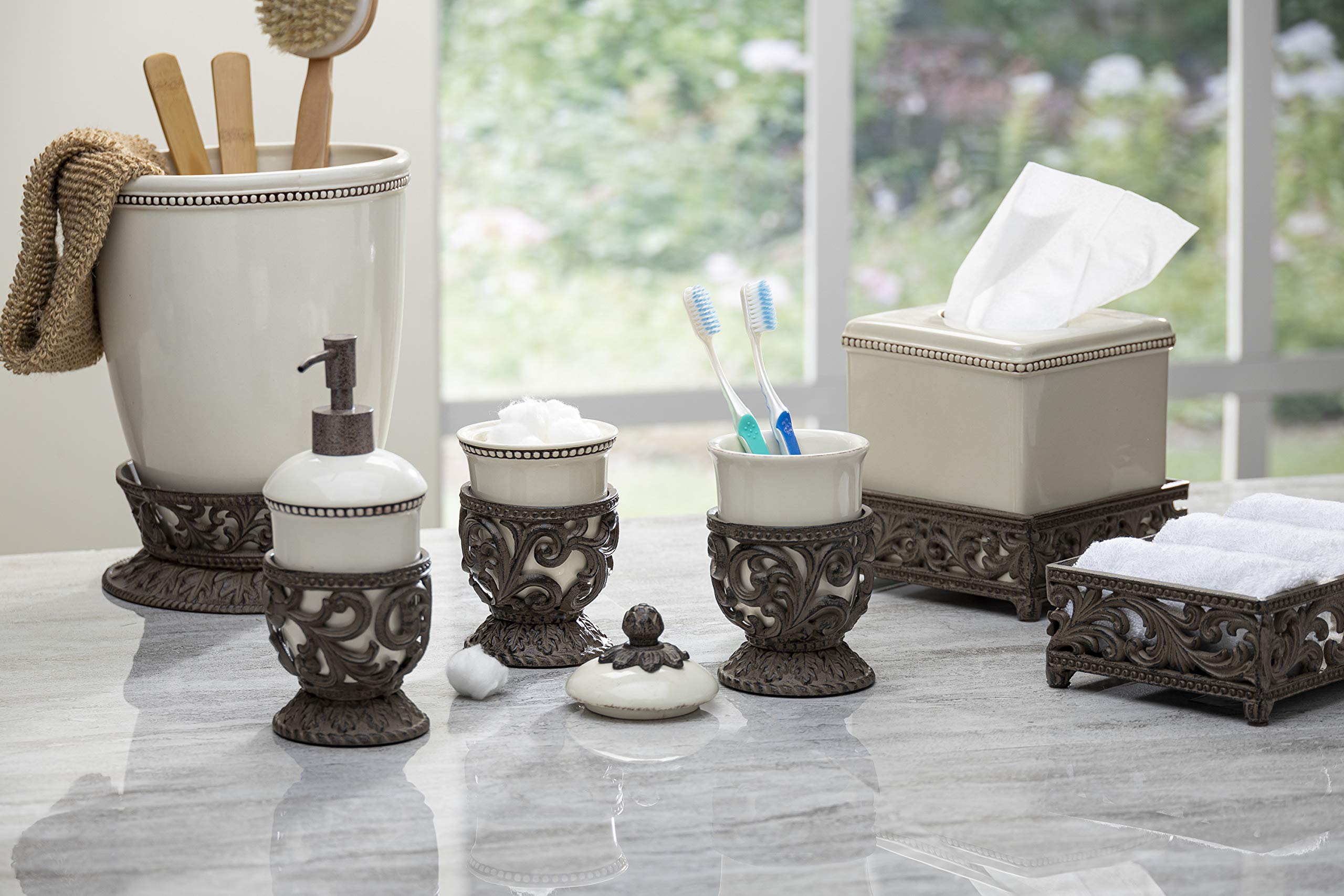 Elegant Square Cream Ceramic Tissue Box Cover with Metal Base - Stylish Home Decor for Living Room, Bathroom, or Office