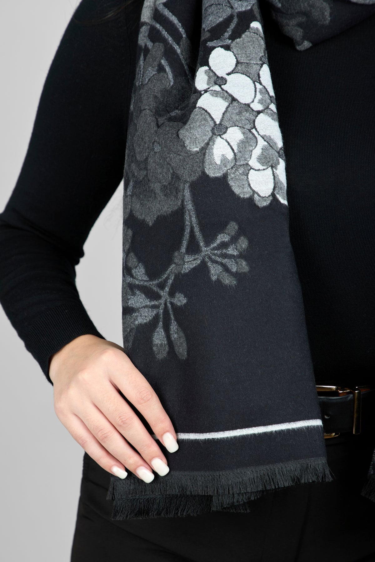 Reversible Floral Print Winter Scarf for Women - Soft Warm Fashion Accessory for Cold Weather, Outfits & Gifts