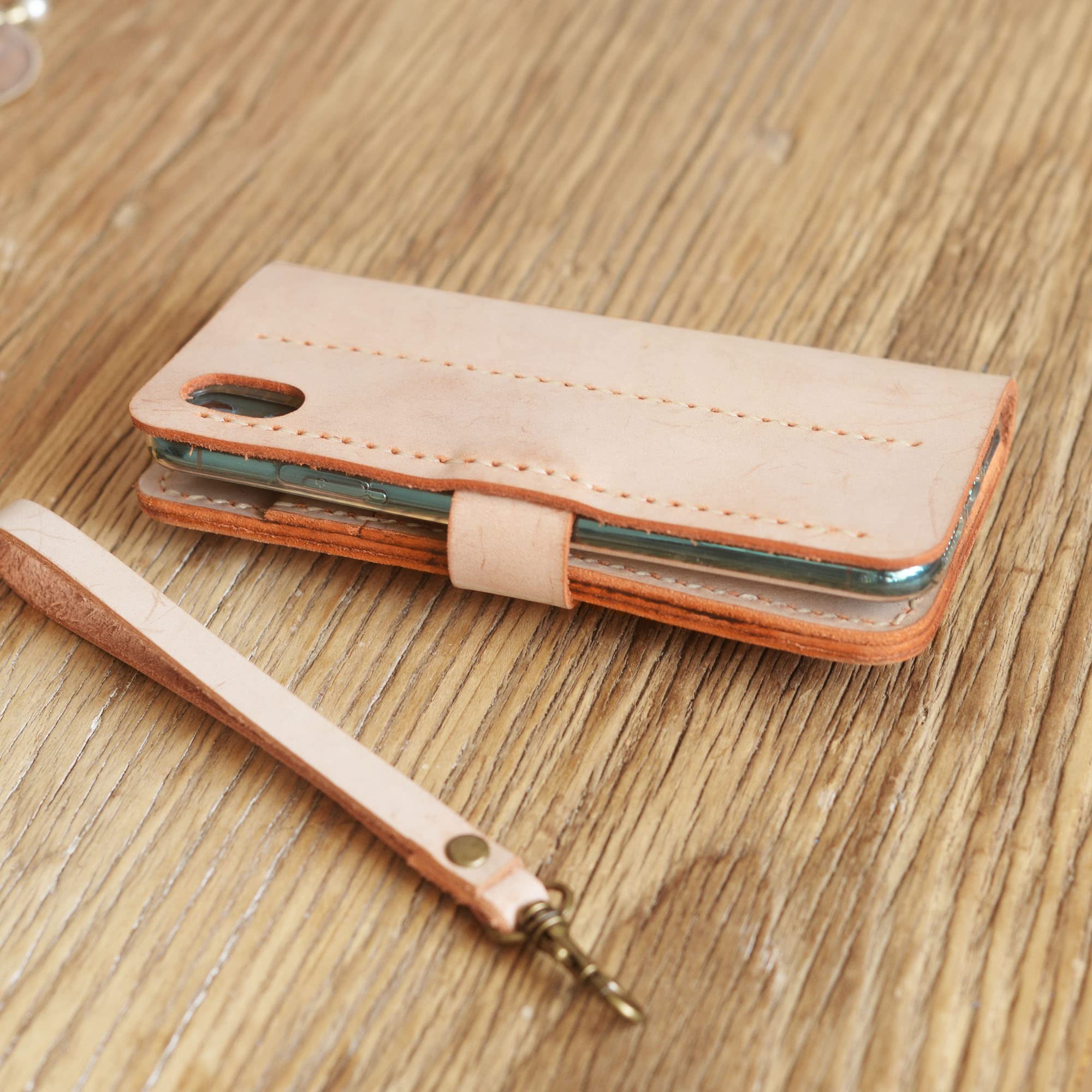 Personalized Leather Wristlet Wallet Case for iPhone 16/16 Pro Max/16 Plus/15/15 Pro Max/14 Pro/13 Mini/12/SE - Women's Fashion Phone Wallet with Card Slots (Perfect for Shopping, Travel & Everyday Use)