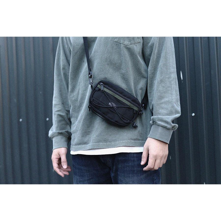 MATCHWOOD Matrix Bag - Stylish & Durable Backpack for Men & Women - Perfect for Travel, Work & School - Black (BKOL)