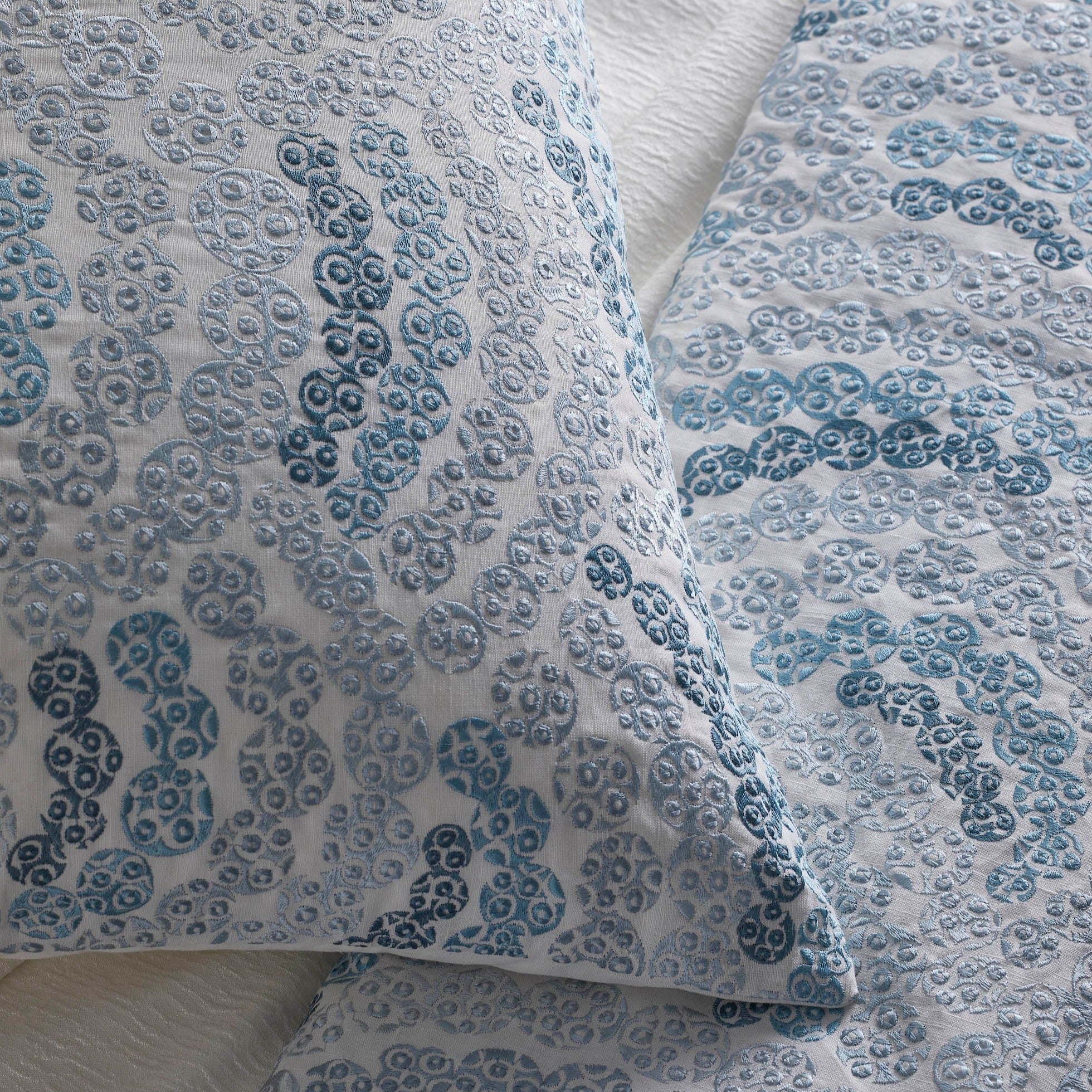 Nazar Duvet Cover Set - Stylish and Comfortable Bedding for Home Decor | Perfect for Master Bedroom, Guest Room & Dorm