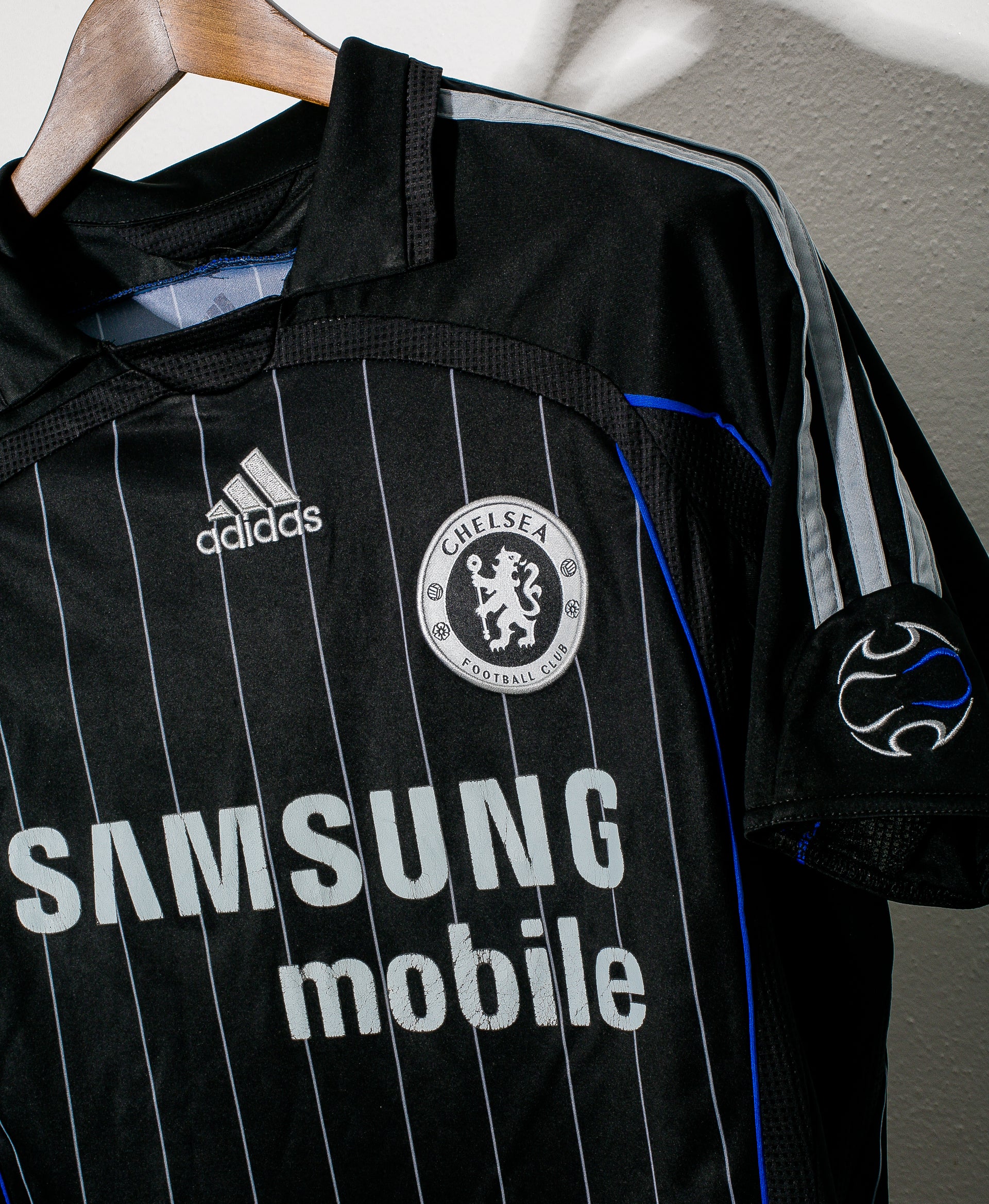2006 Chelsea FC Third Jersey #11 Didier Drogba - Authentic Soccer Shirt (Size S) - Perfect for Match Days, Fan Events & Football Collections