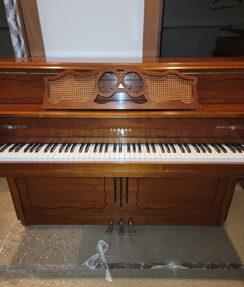 1992 Yamaha 44 M405 Console Piano in Satin Mahogany - Used Vintage Piano with Serial Number T163290 | Perfect for Home, Studio & Music Classrooms
