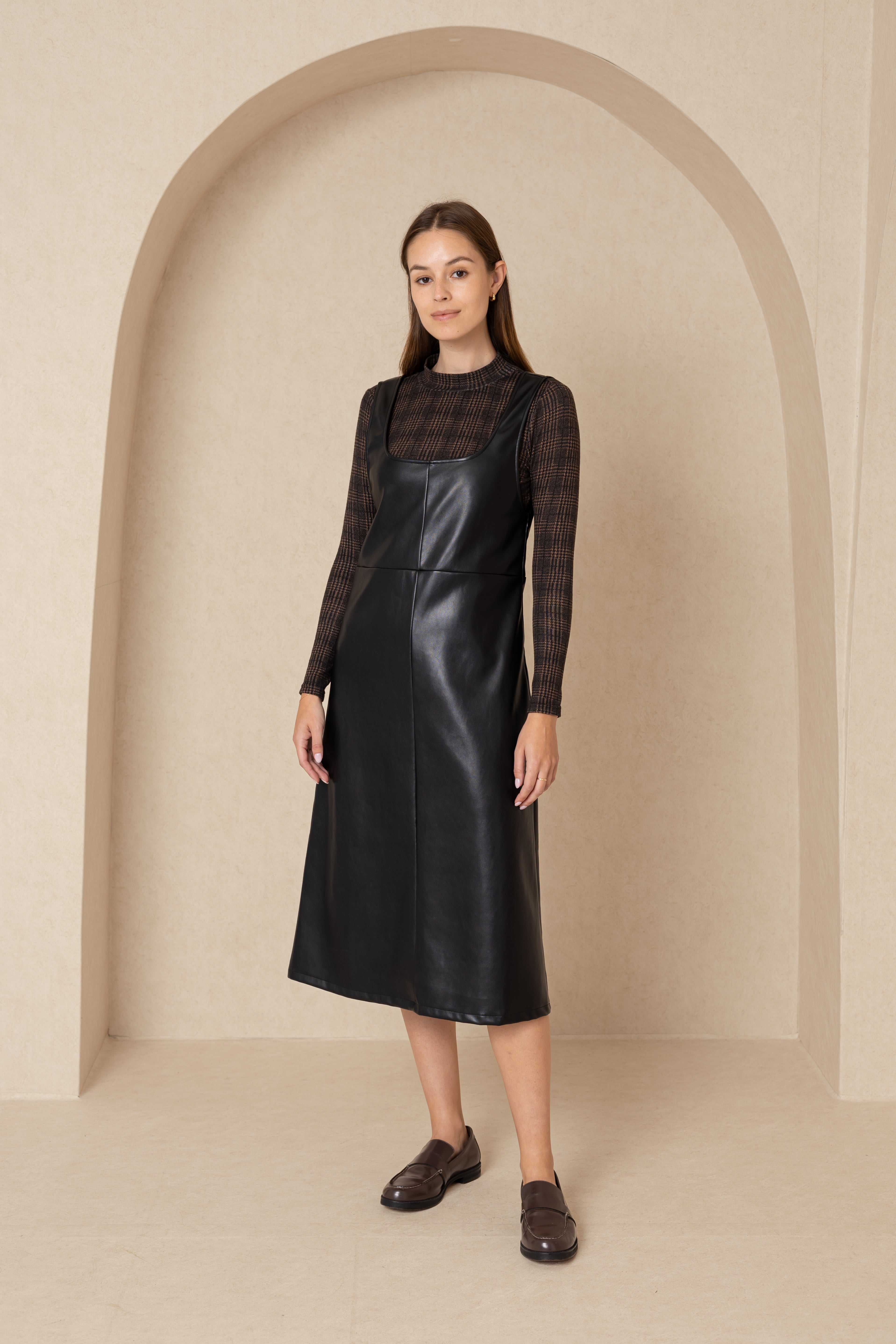 Premium Black Leather Jumper for Women - Stylish Winter Coat with Belt - Perfect for Office, Dating & Night Out
